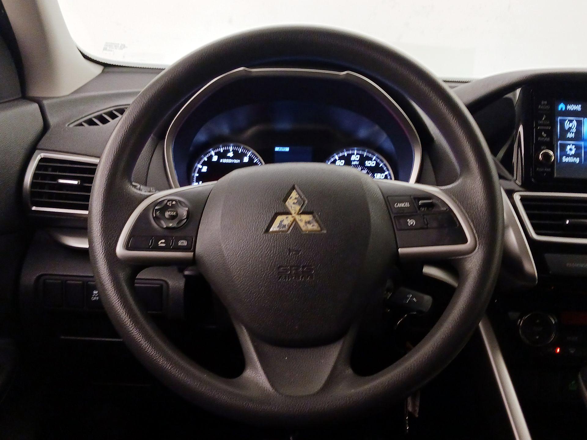 Thumbnail: 2020 Mitsubishi Eclipse Cross - 10
