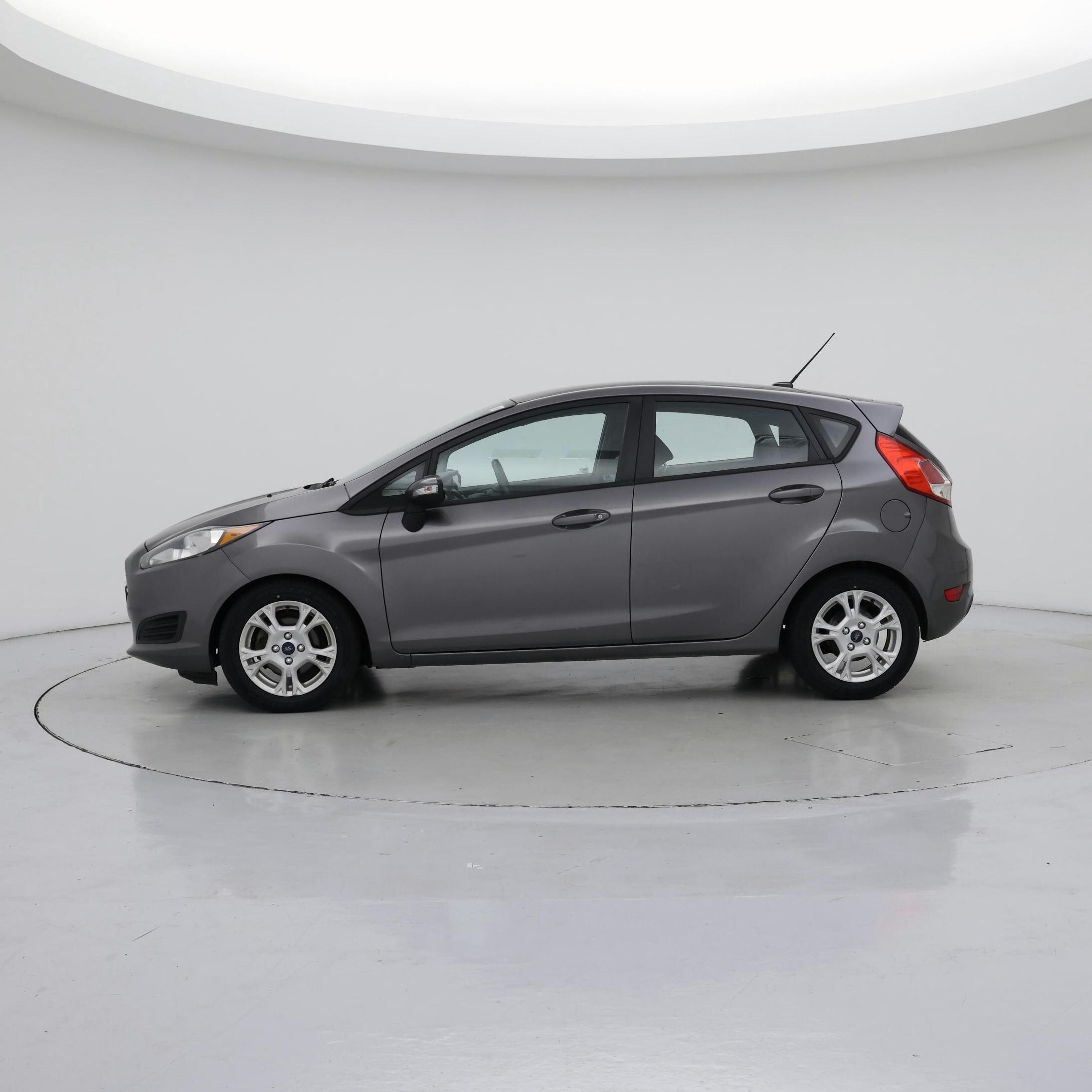 Thumbnail: 2014 Ford Fiesta - 3