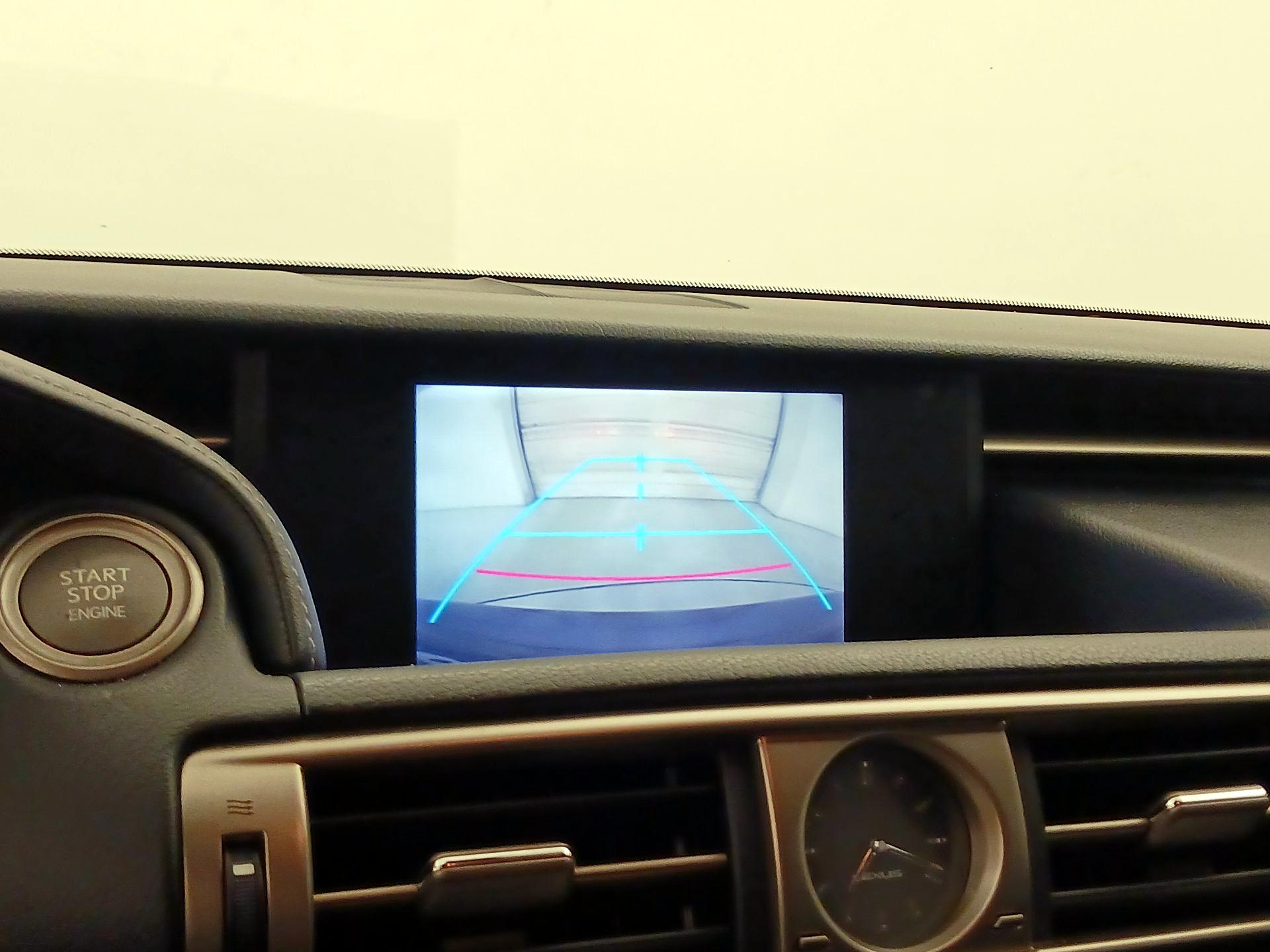 Thumbnail: 2014 Lexus IS - 15