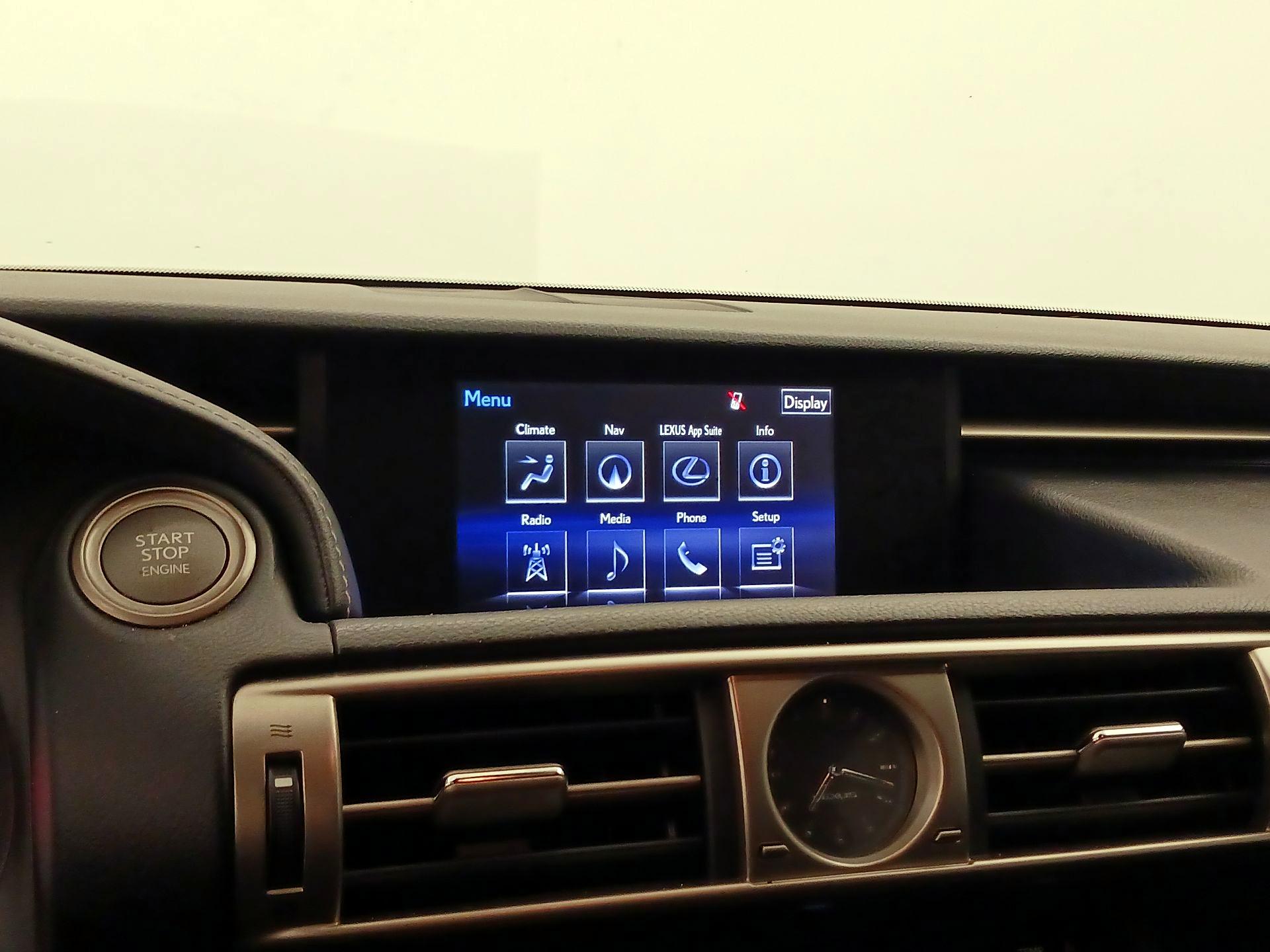 Thumbnail: 2014 Lexus IS - 16