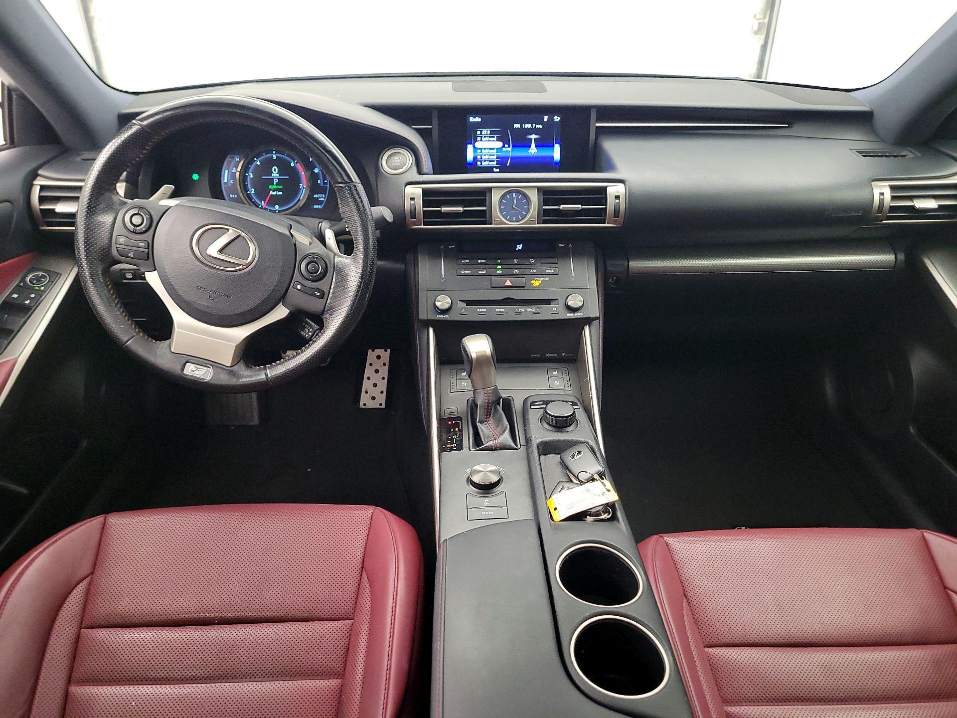 Thumbnail: 2016 Lexus IS - 9