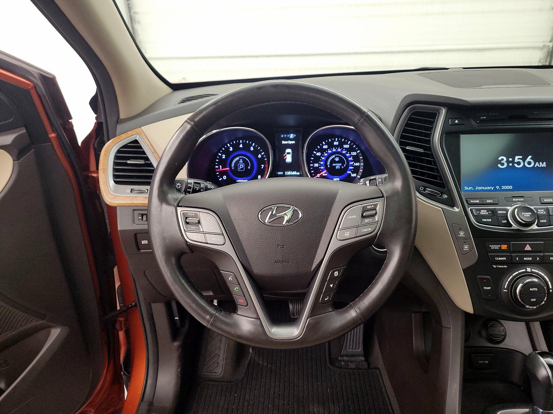 Thumbnail: 2015 Hyundai Santa Fe - 10