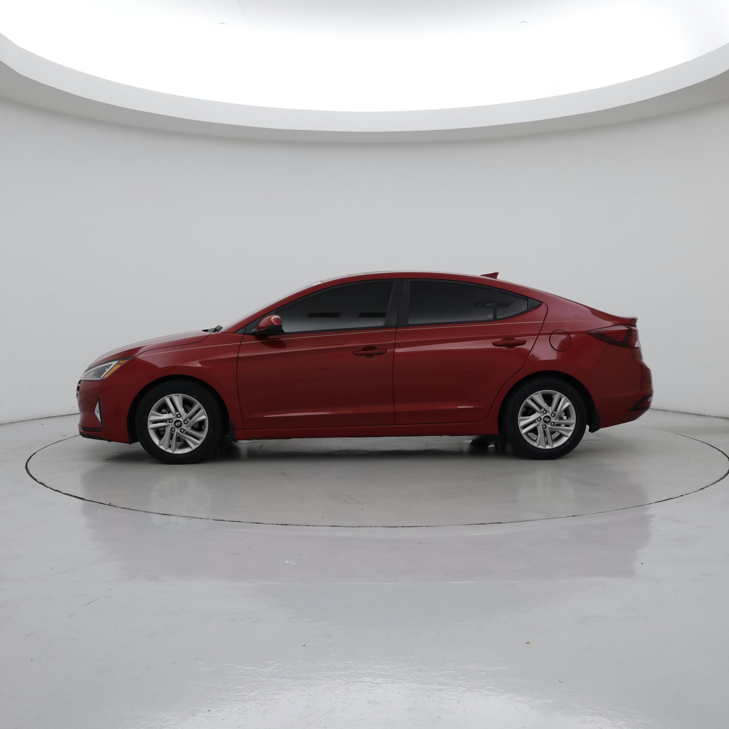 Thumbnail: 2020 Hyundai Elantra - 3