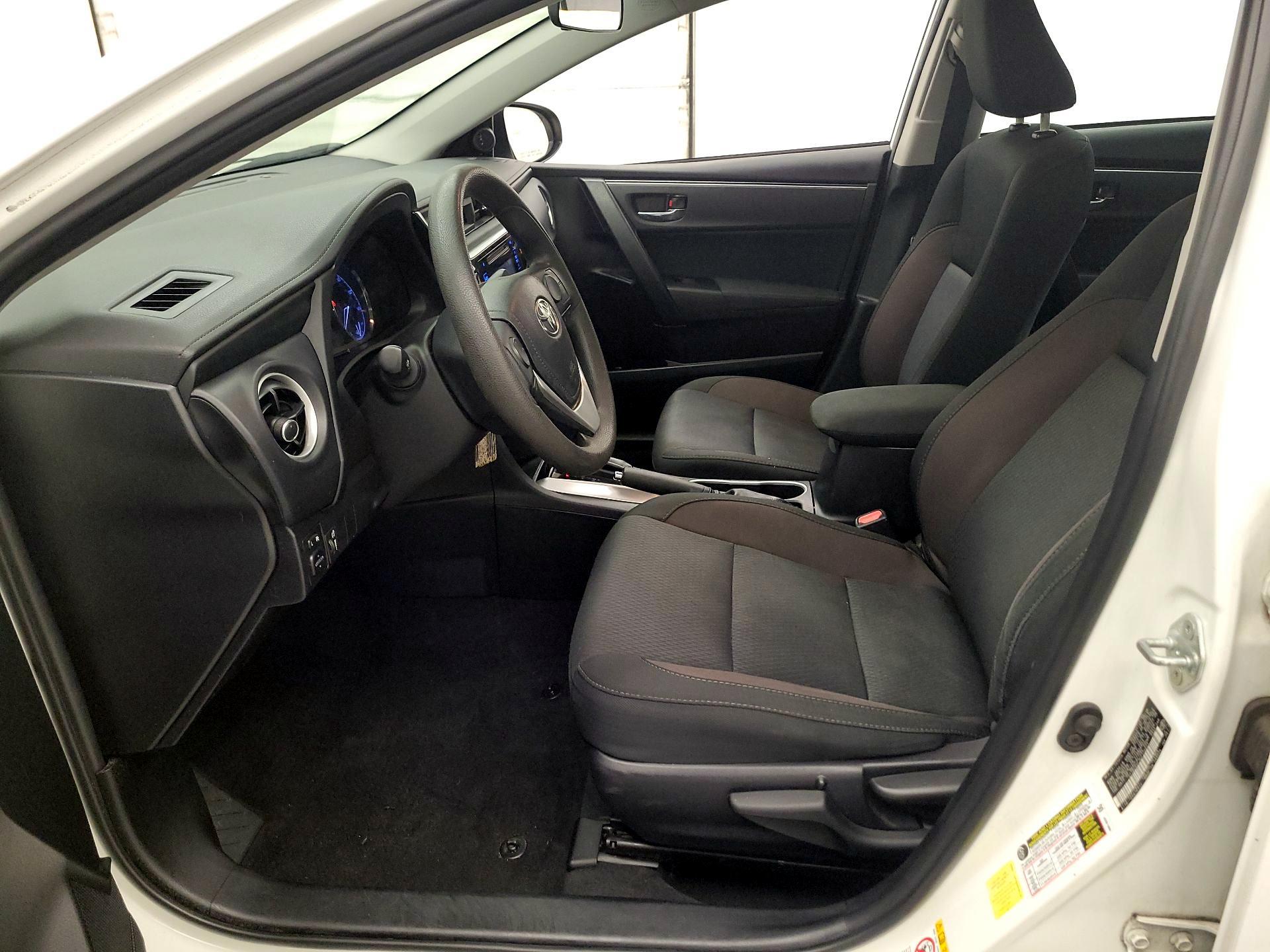 Thumbnail: 2019 Toyota Corolla - 11
