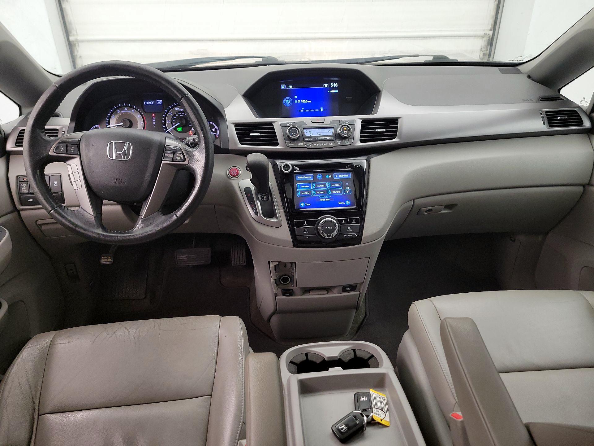 Thumbnail: 2015 Honda Odyssey - 9