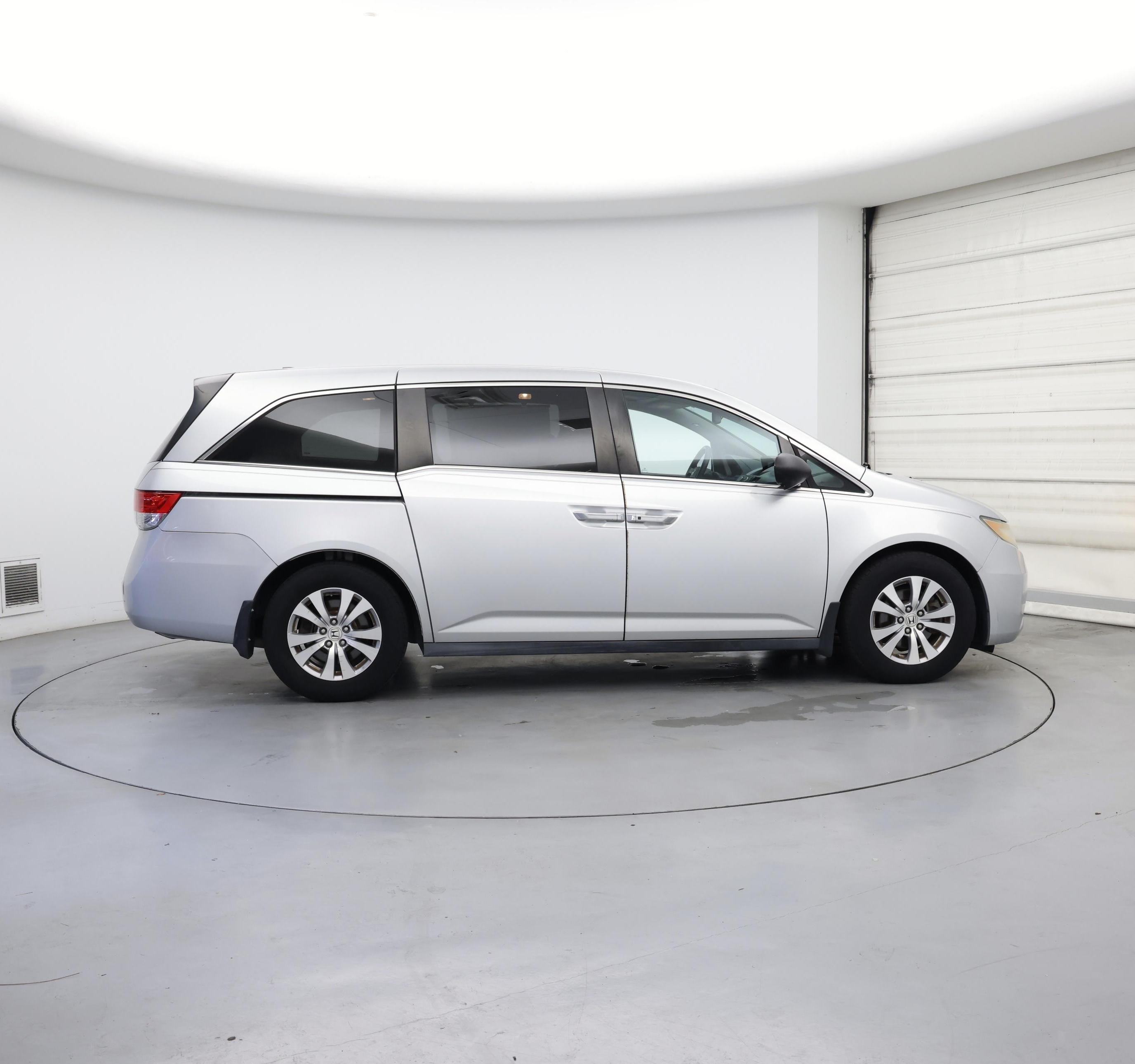 Thumbnail: 2015 Honda Odyssey - 7