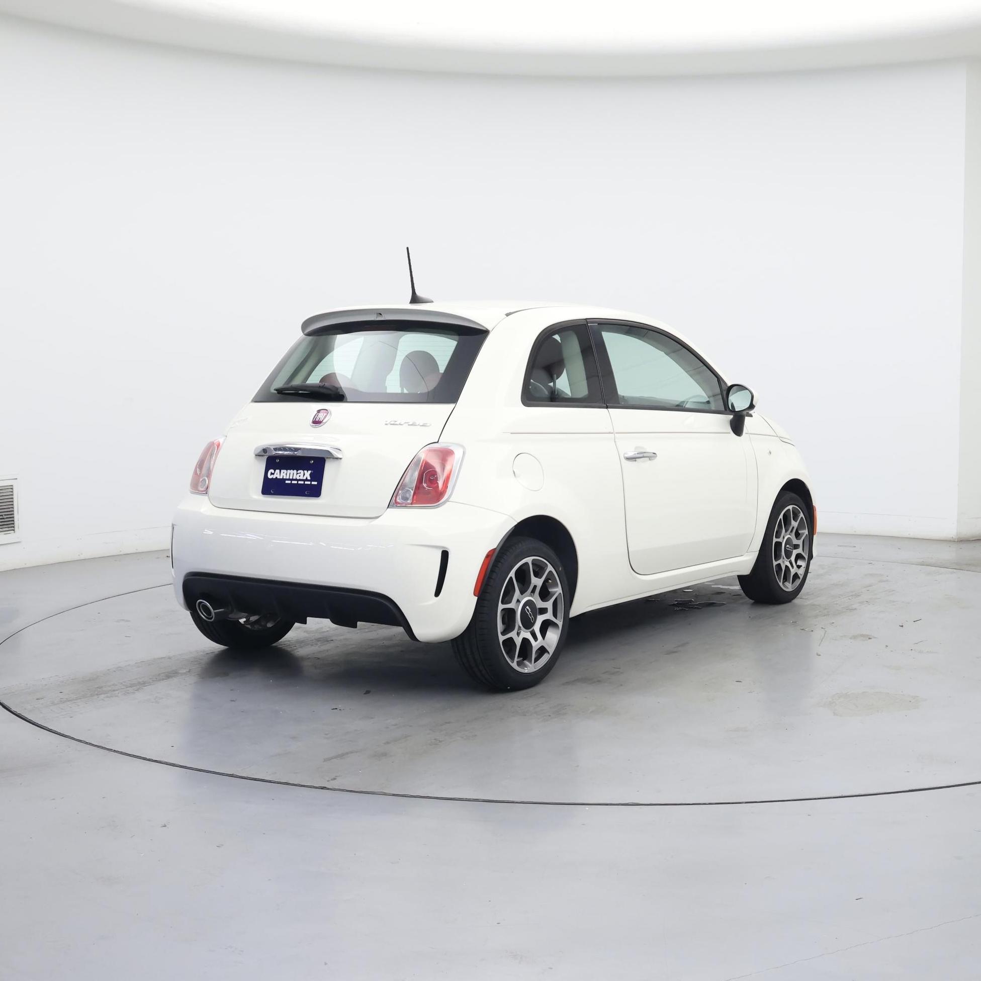 Thumbnail: 2018 Fiat 500 - 8