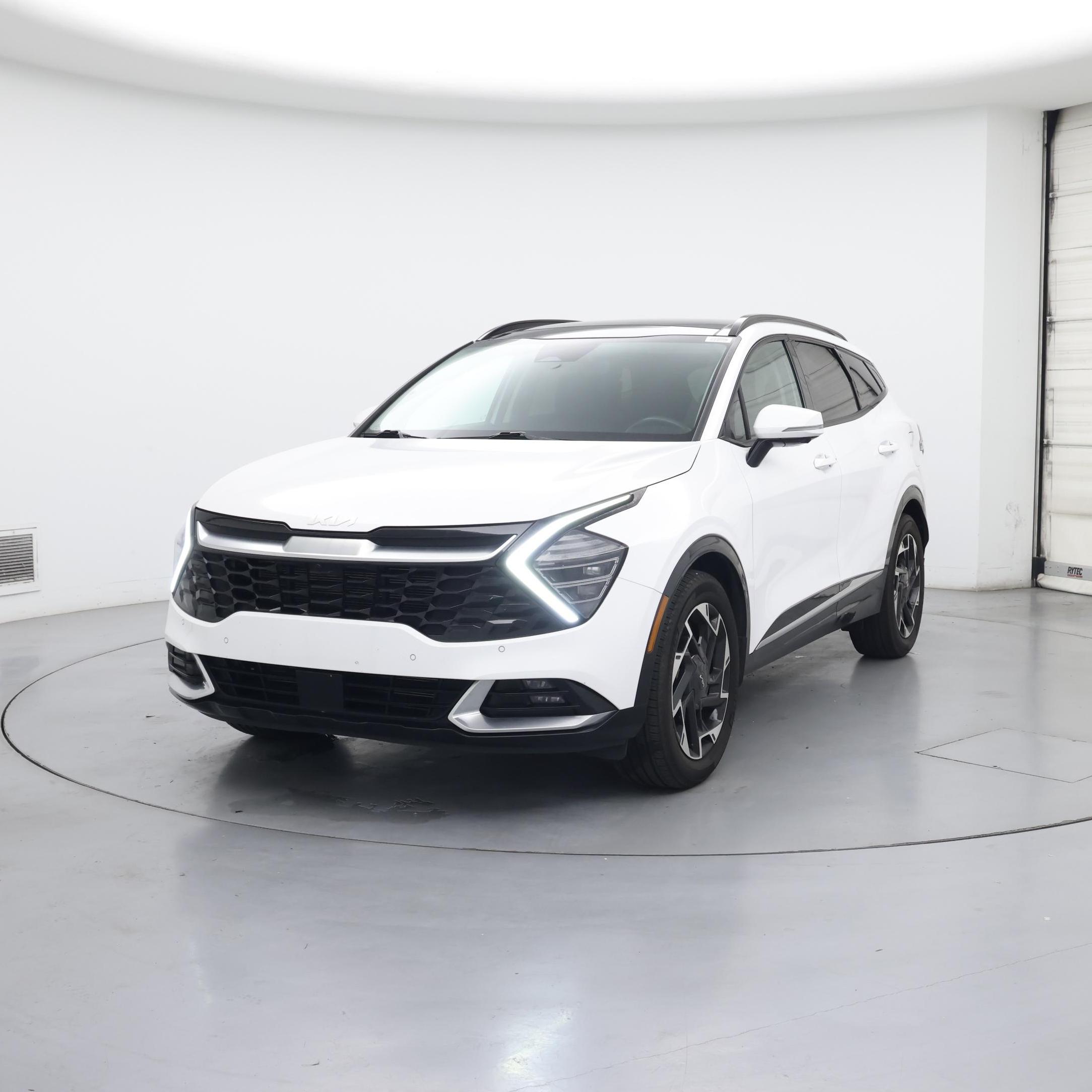 Thumbnail: 2023 Kia Sportage - 4