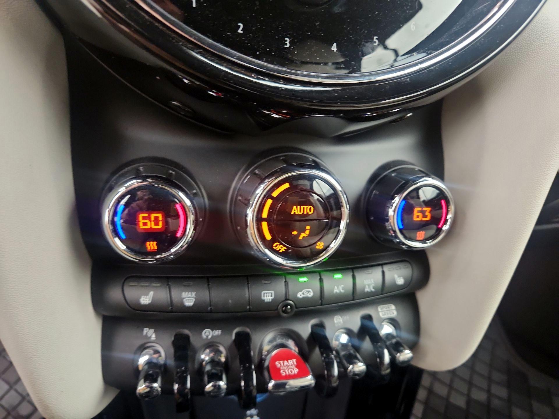 Thumbnail: 2022 MINI Cooper - 17