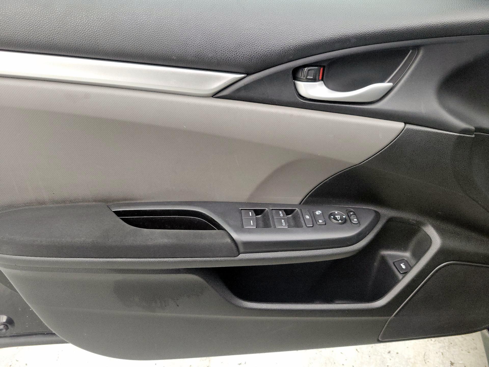 Thumbnail: 2019 Honda Civic - 12