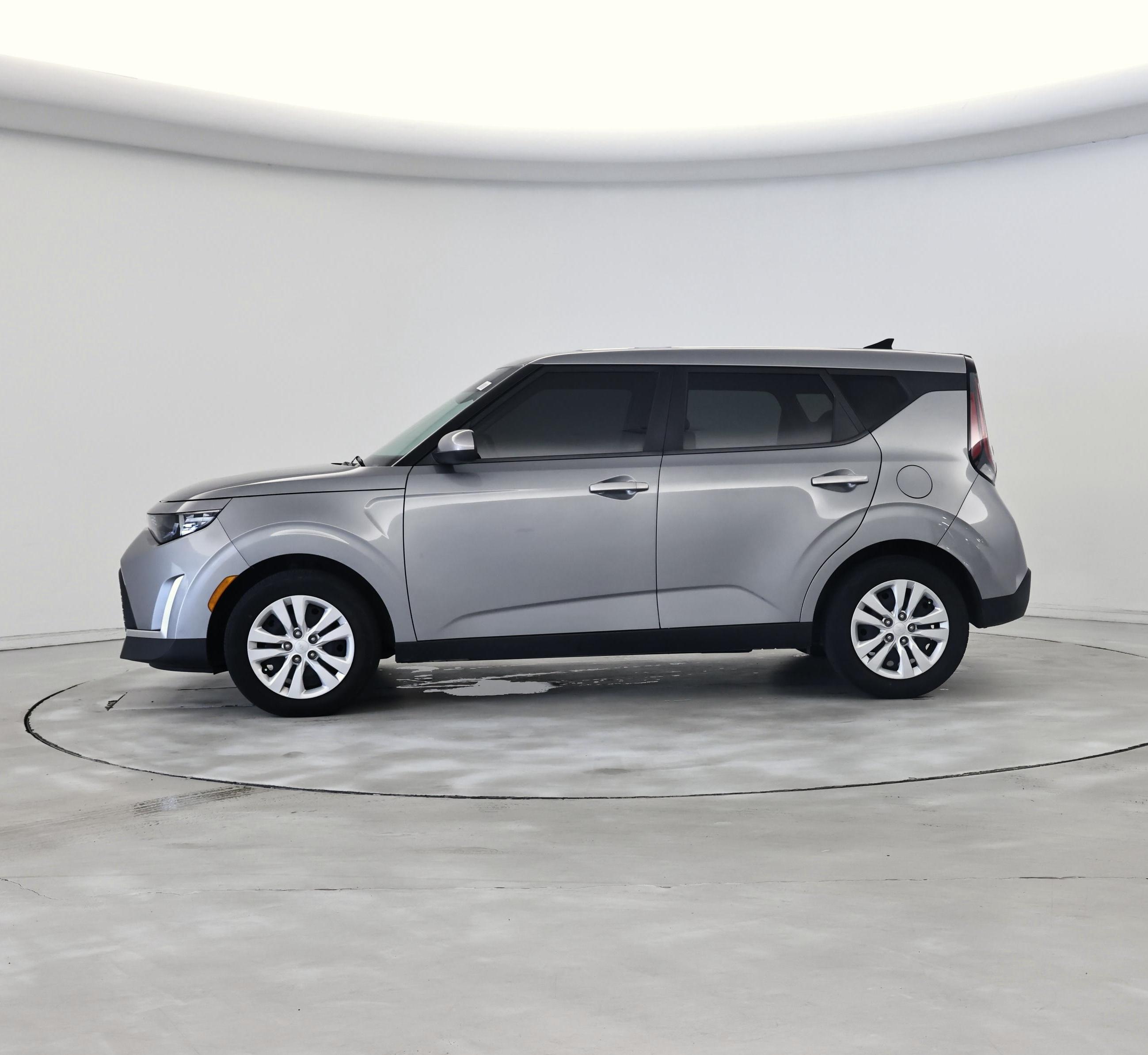 Thumbnail: 2023 Kia Soul - 3
