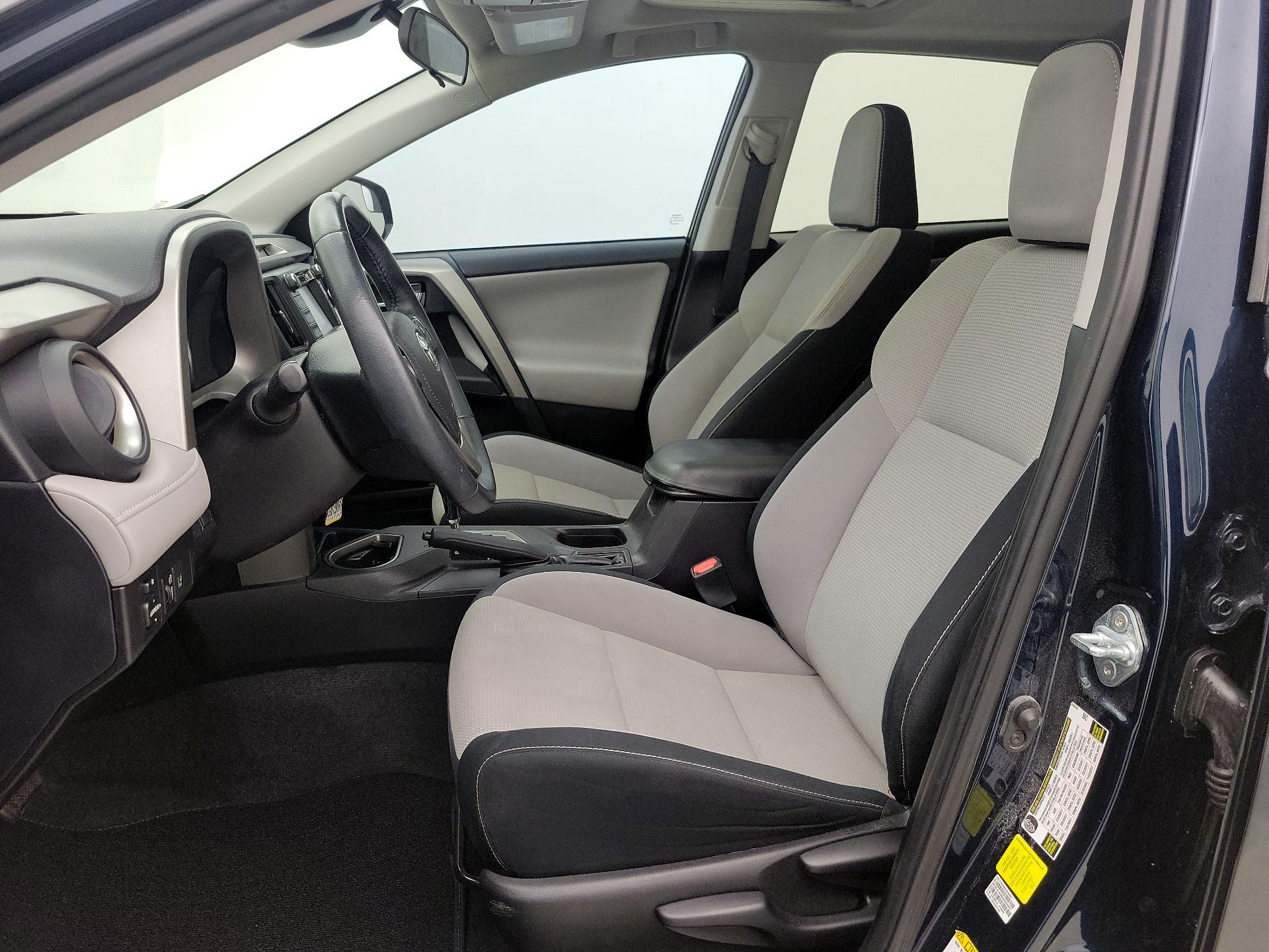Thumbnail: 2017 Toyota RAV4 - 11