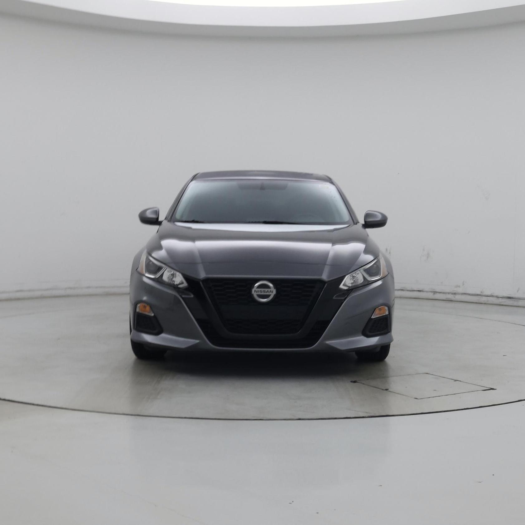 Thumbnail: 2020 Nissan Altima - 5