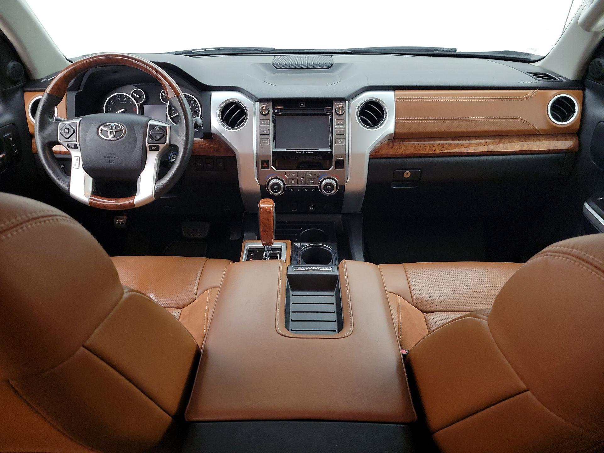 Thumbnail: 2015 Toyota Tundra - 9