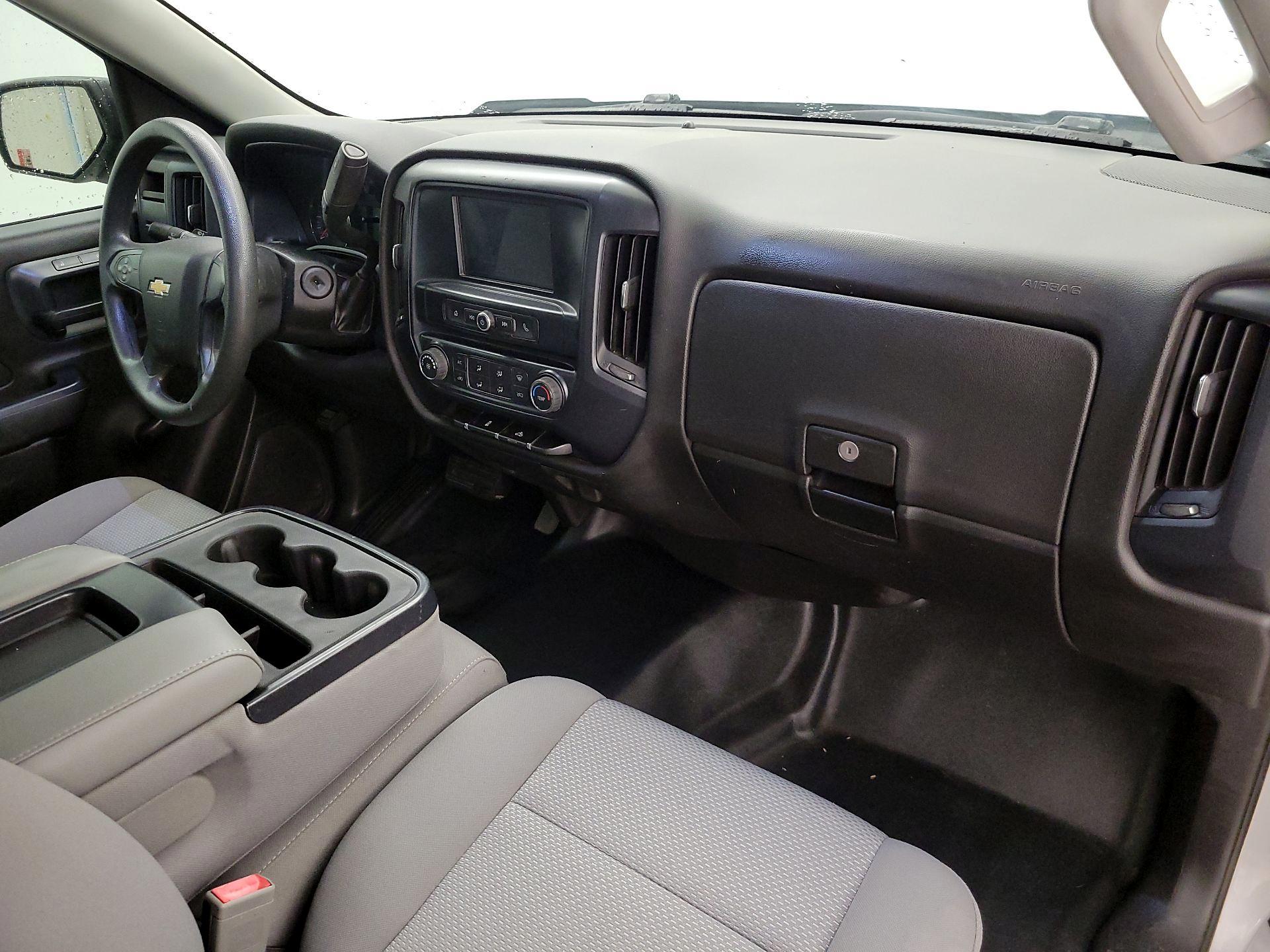 Thumbnail: 2018 Chevrolet Silverado 1500 - 9