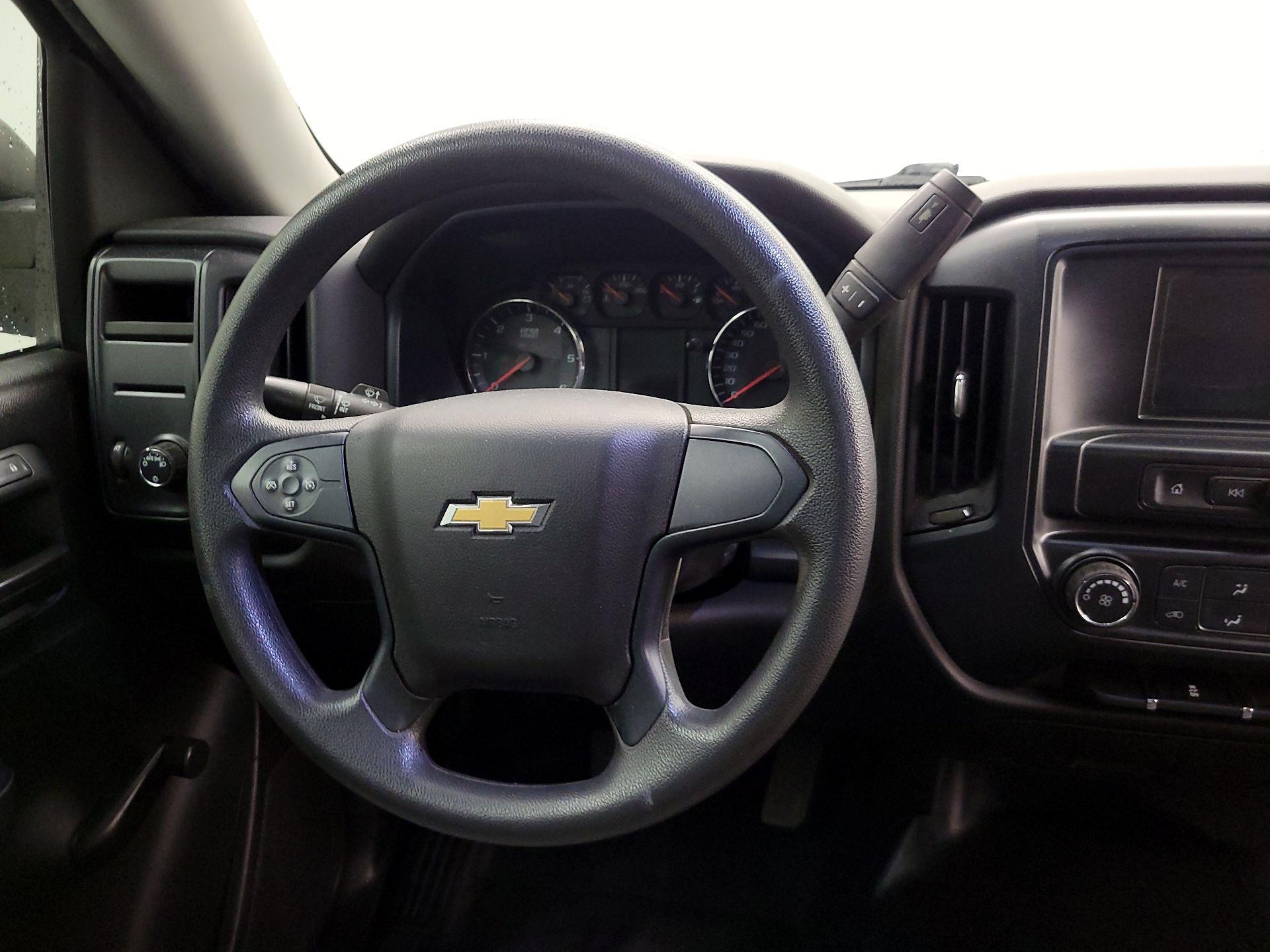 Thumbnail: 2018 Chevrolet Silverado 1500 - 10