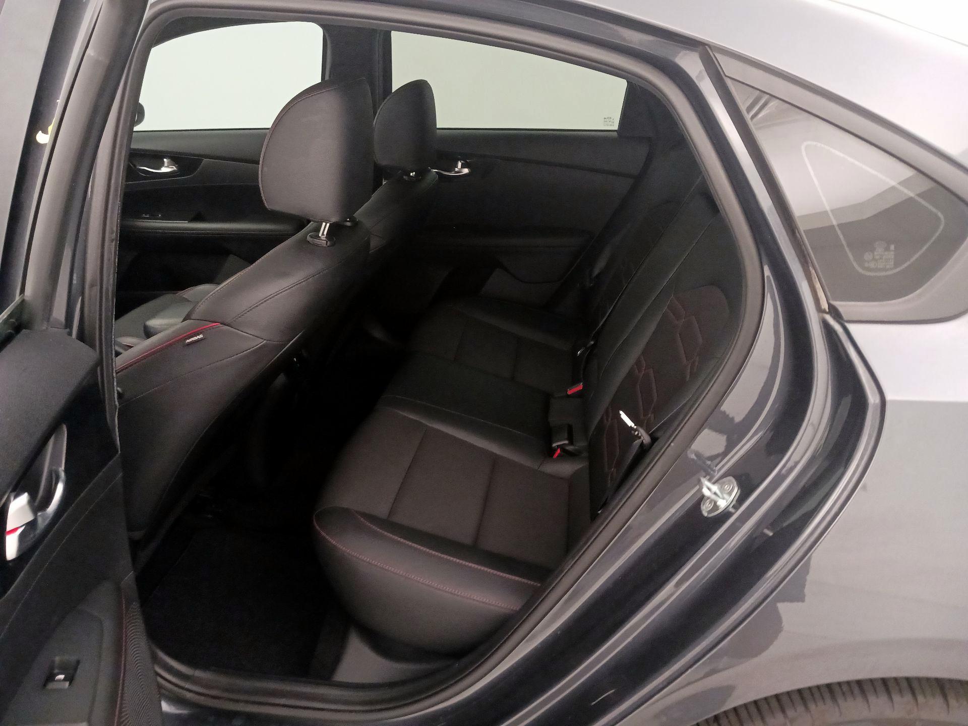 Thumbnail: 2021 Kia Forte - 20