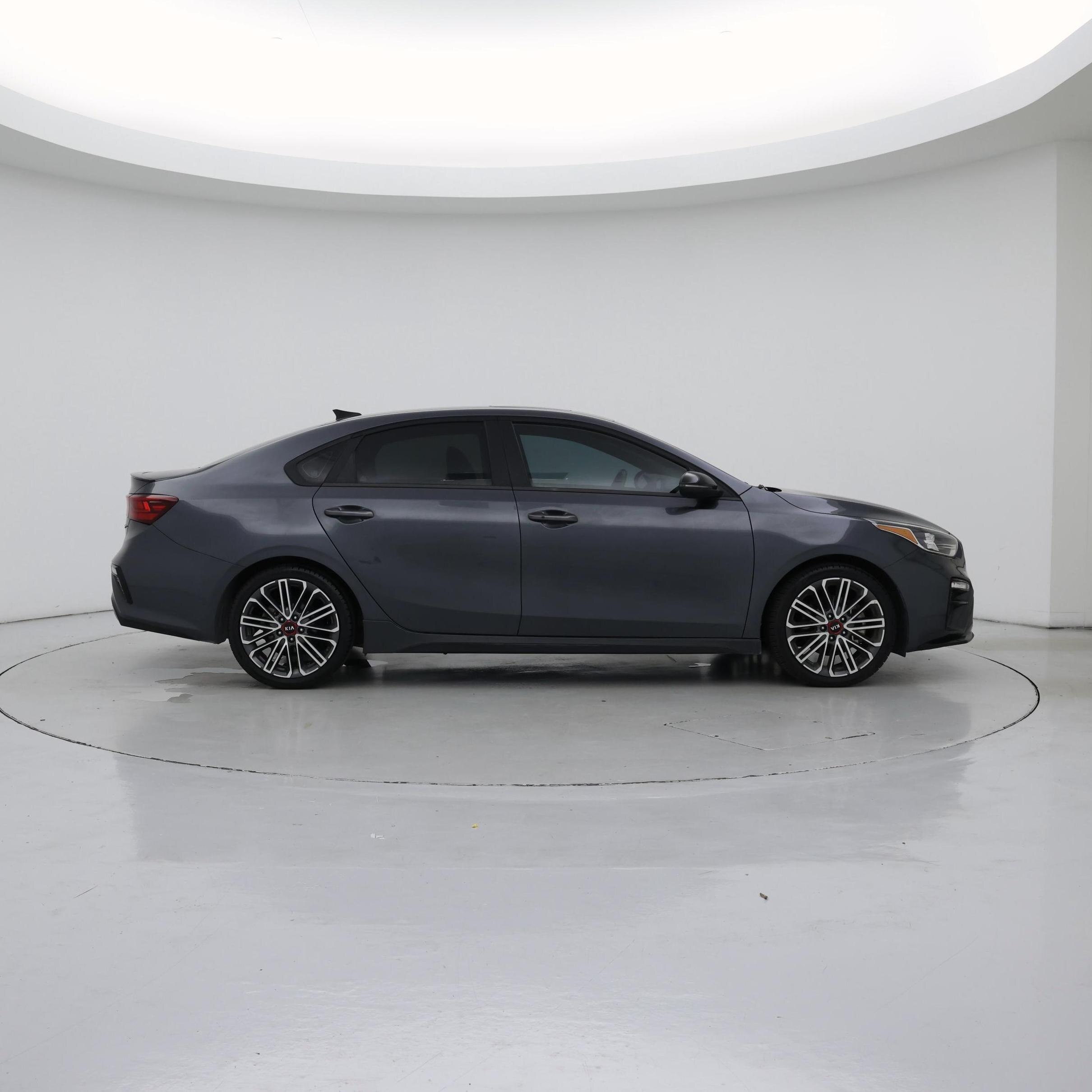 Thumbnail: 2021 Kia Forte - 7