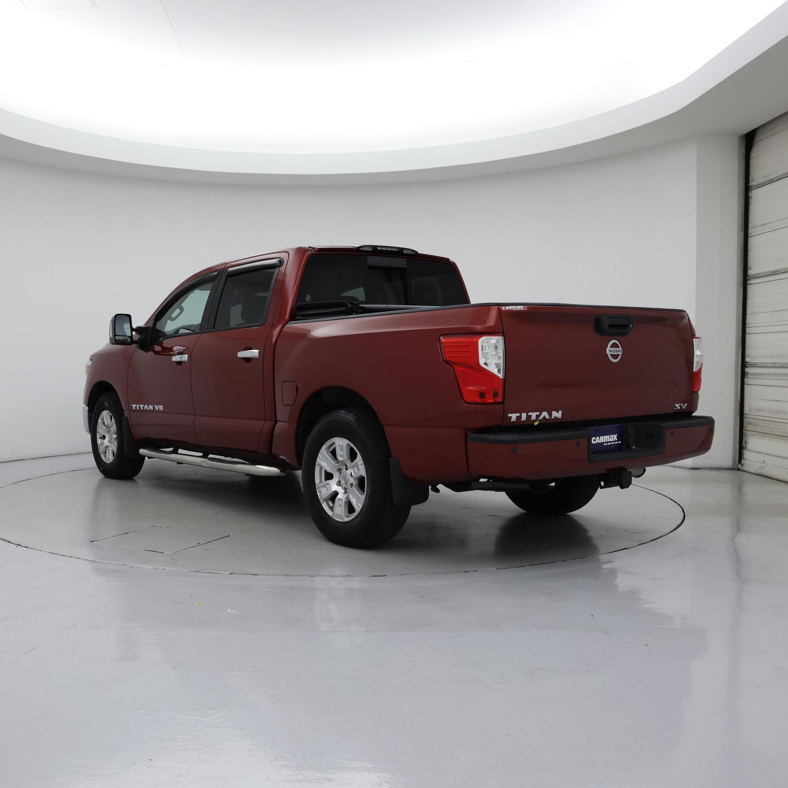 Thumbnail: 2018 Nissan Titan - 2