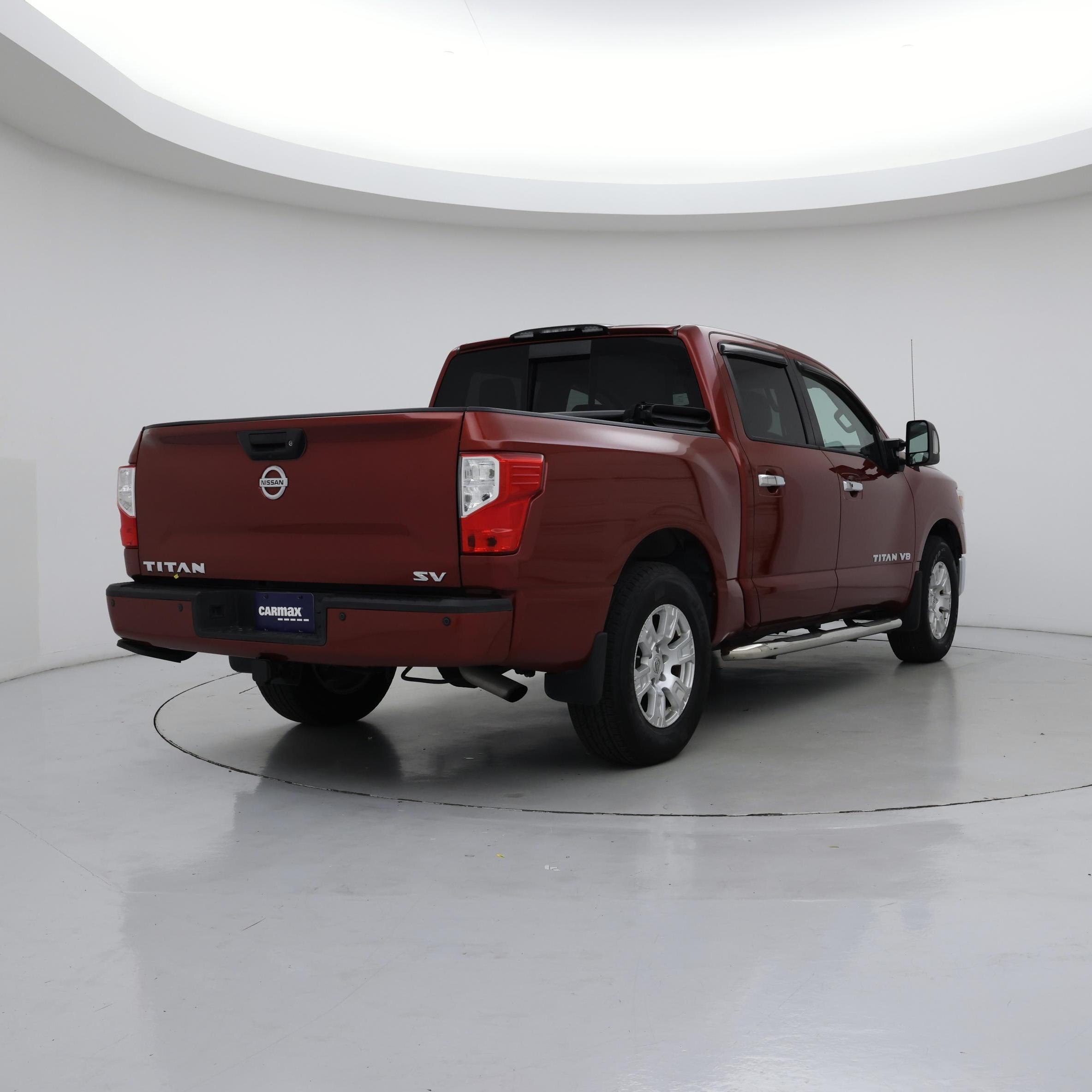 Thumbnail: 2018 Nissan Titan - 8