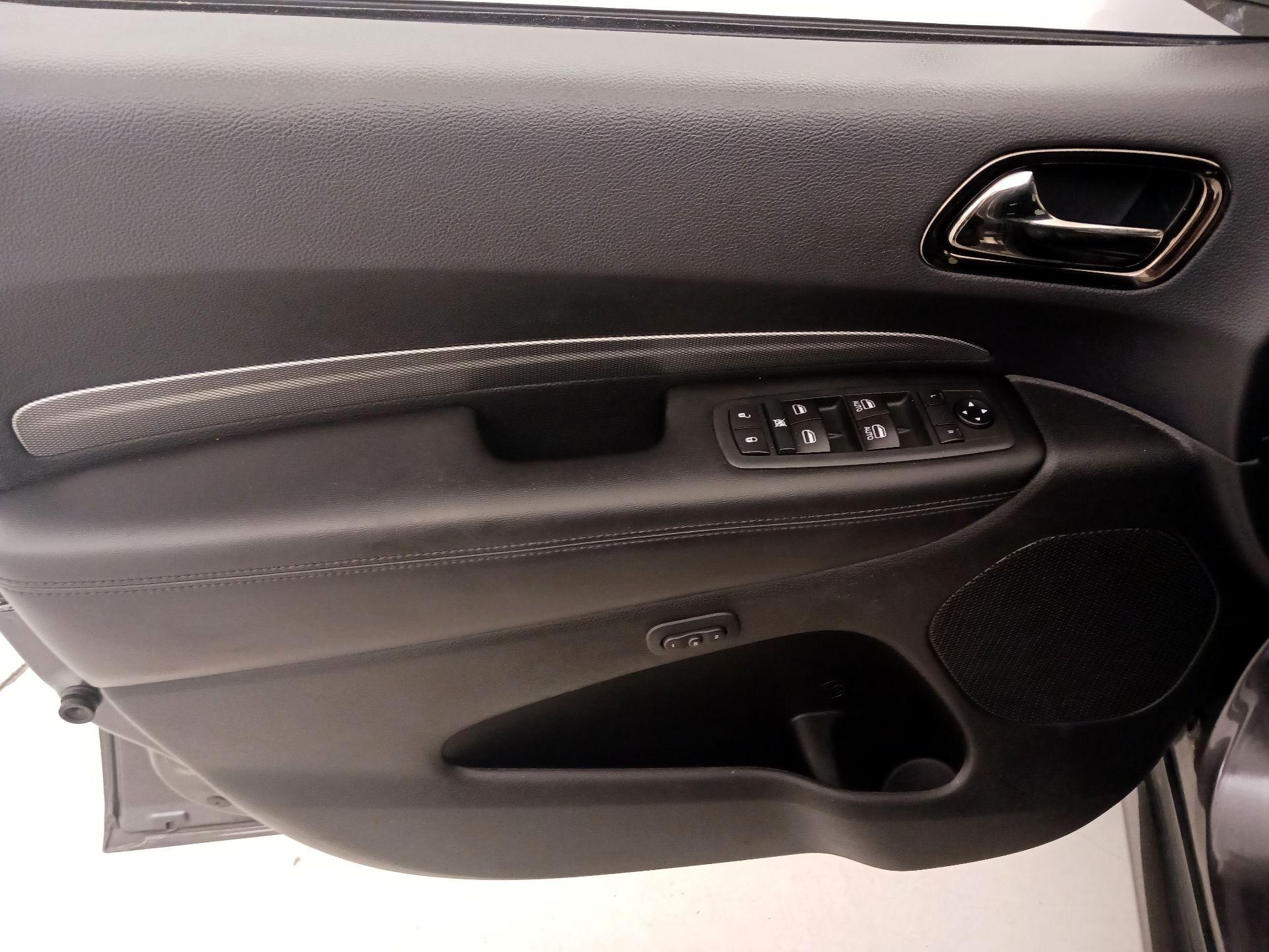 Thumbnail: 2020 Dodge Durango - 12