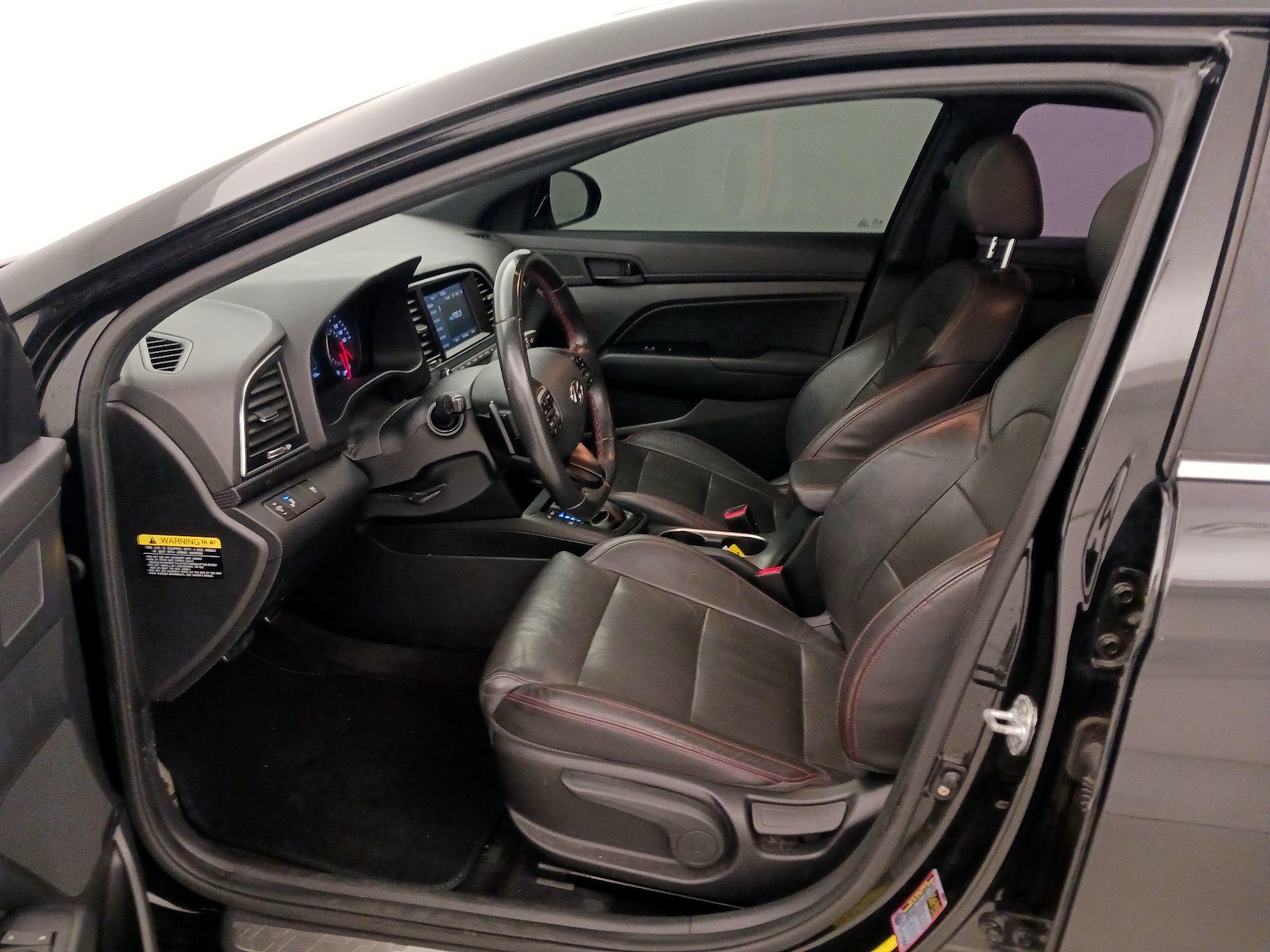 Thumbnail: 2018 Hyundai Elantra - 11