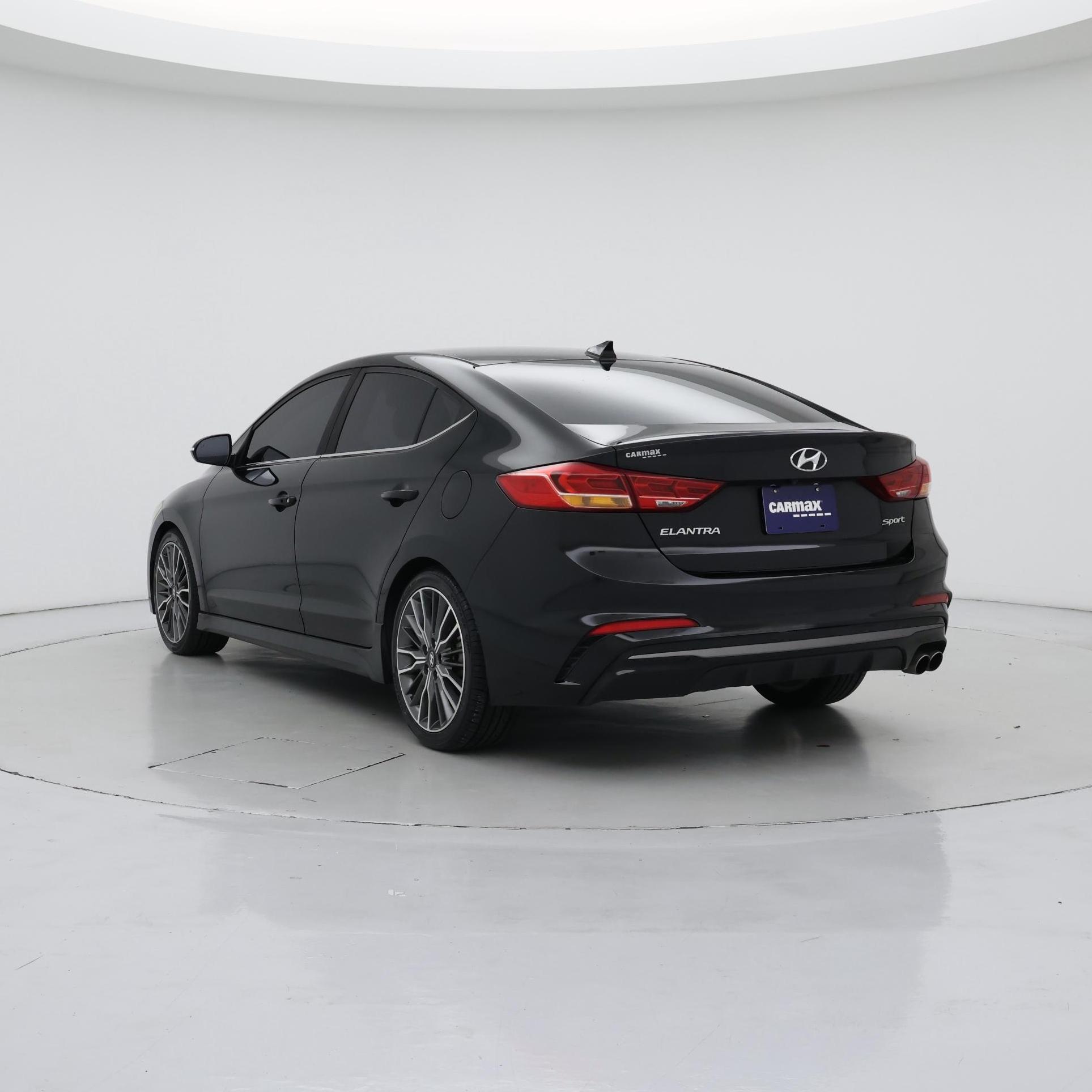 Thumbnail: 2018 Hyundai Elantra - 2