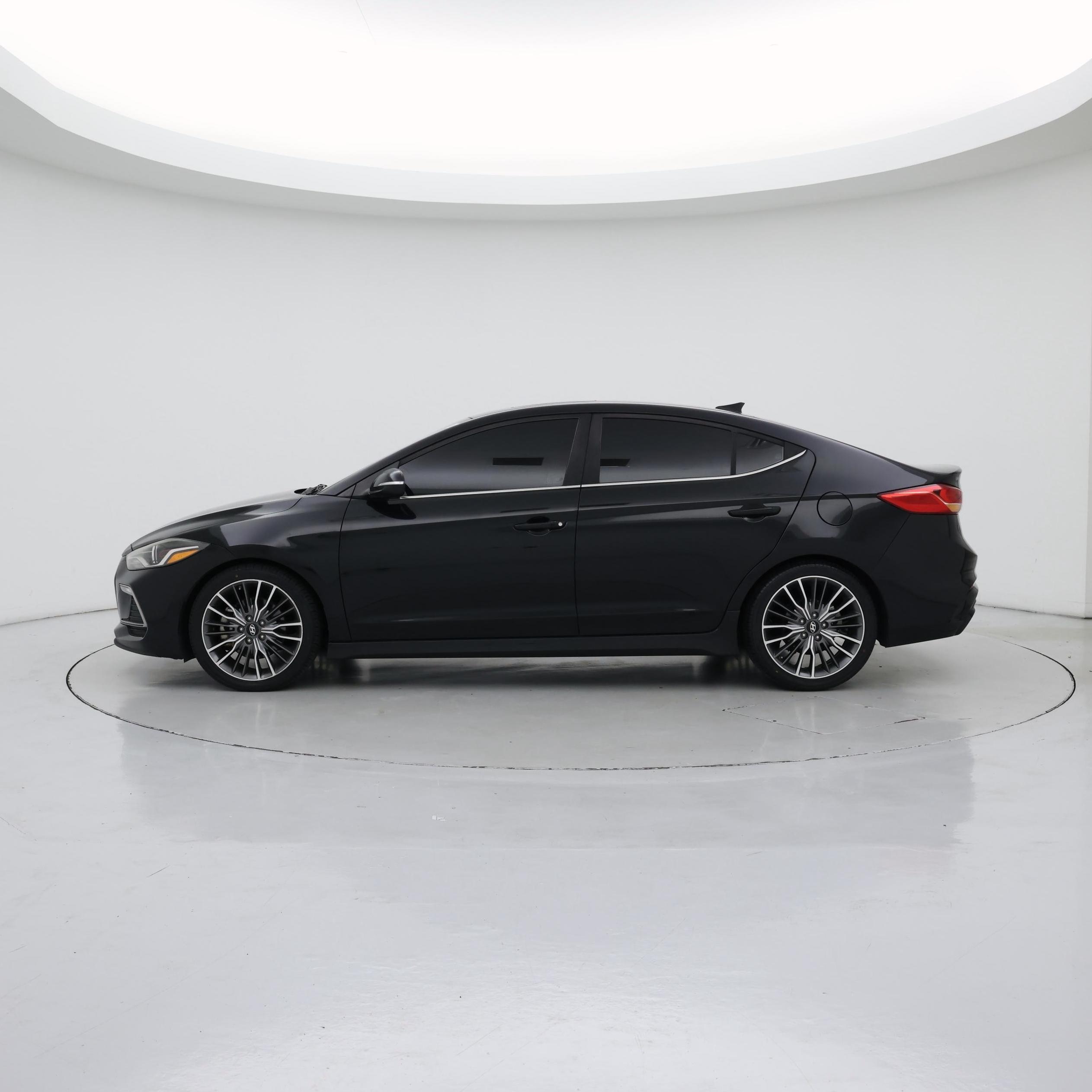 Thumbnail: 2018 Hyundai Elantra - 3