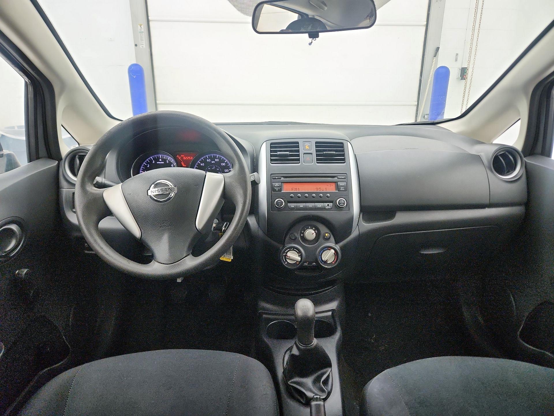 Thumbnail: 2014 Nissan Versa Note - 9