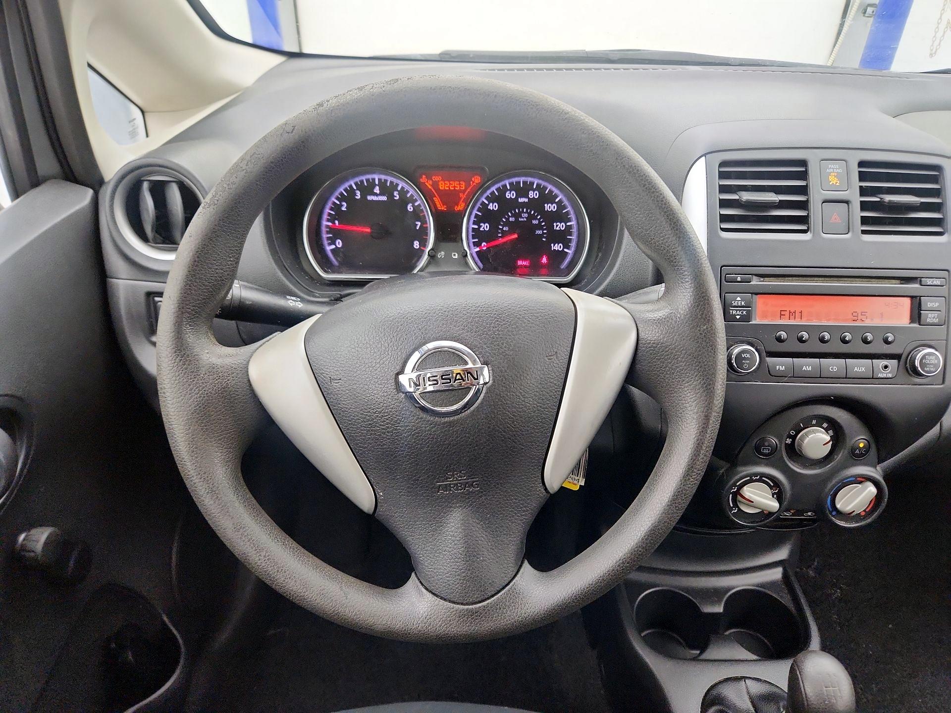 Thumbnail: 2014 Nissan Versa Note - 10