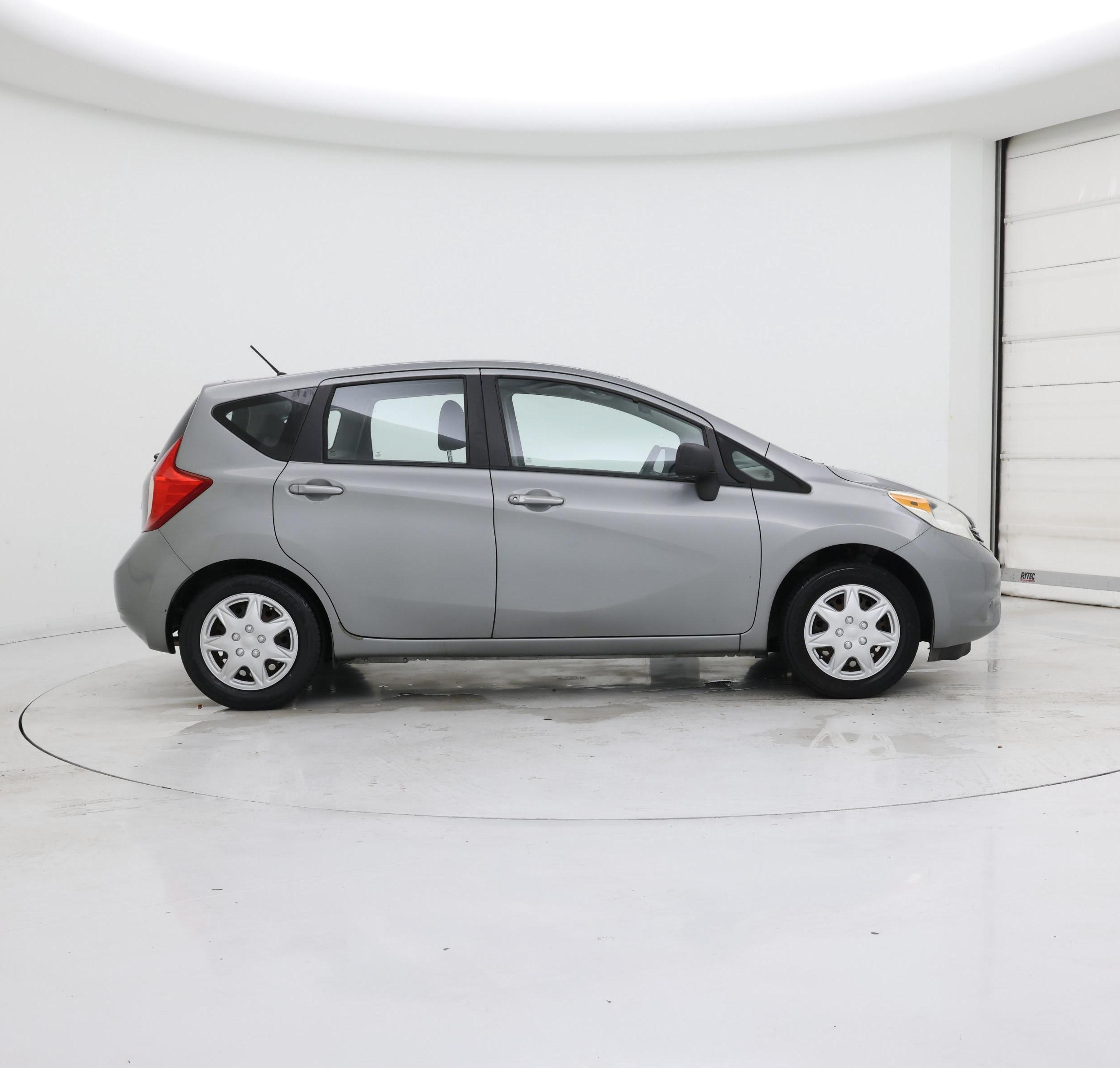 Thumbnail: 2014 Nissan Versa Note - 7