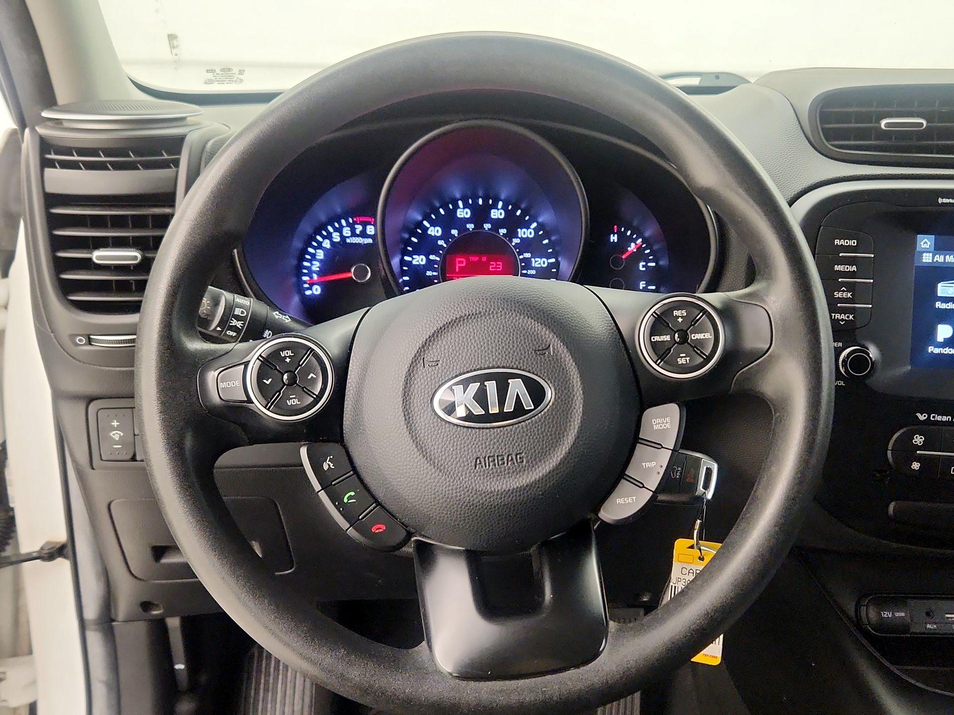 Thumbnail: 2018 Kia Soul - 10