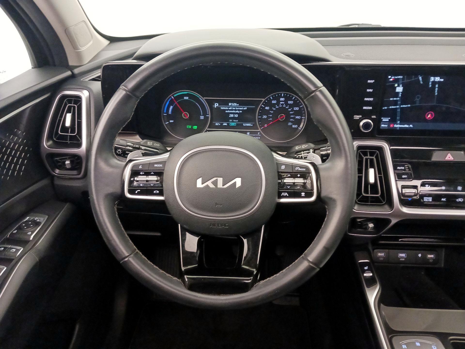 Thumbnail: 2022 Kia Sorento - 10