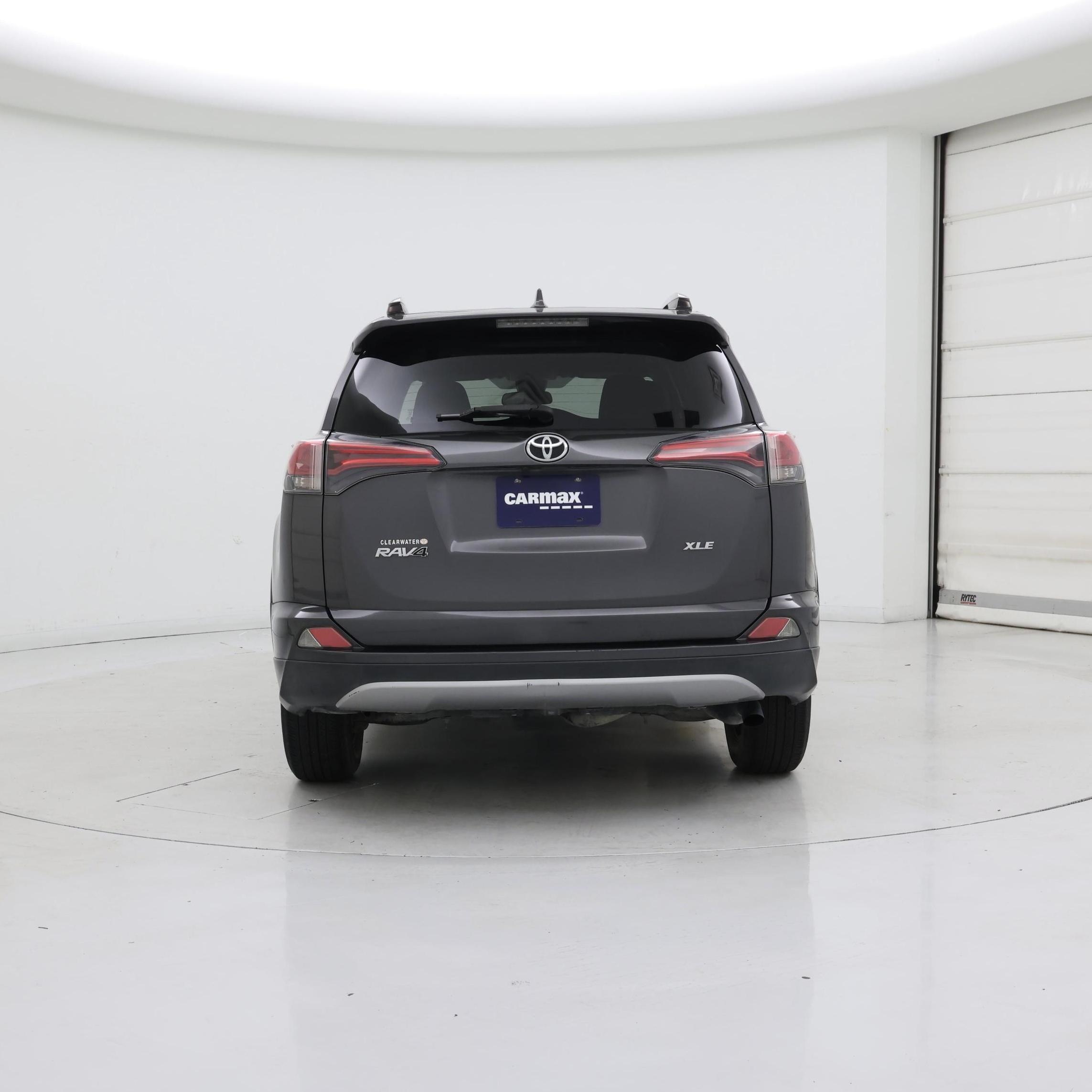 Thumbnail: 2018 Toyota RAV4 - 6