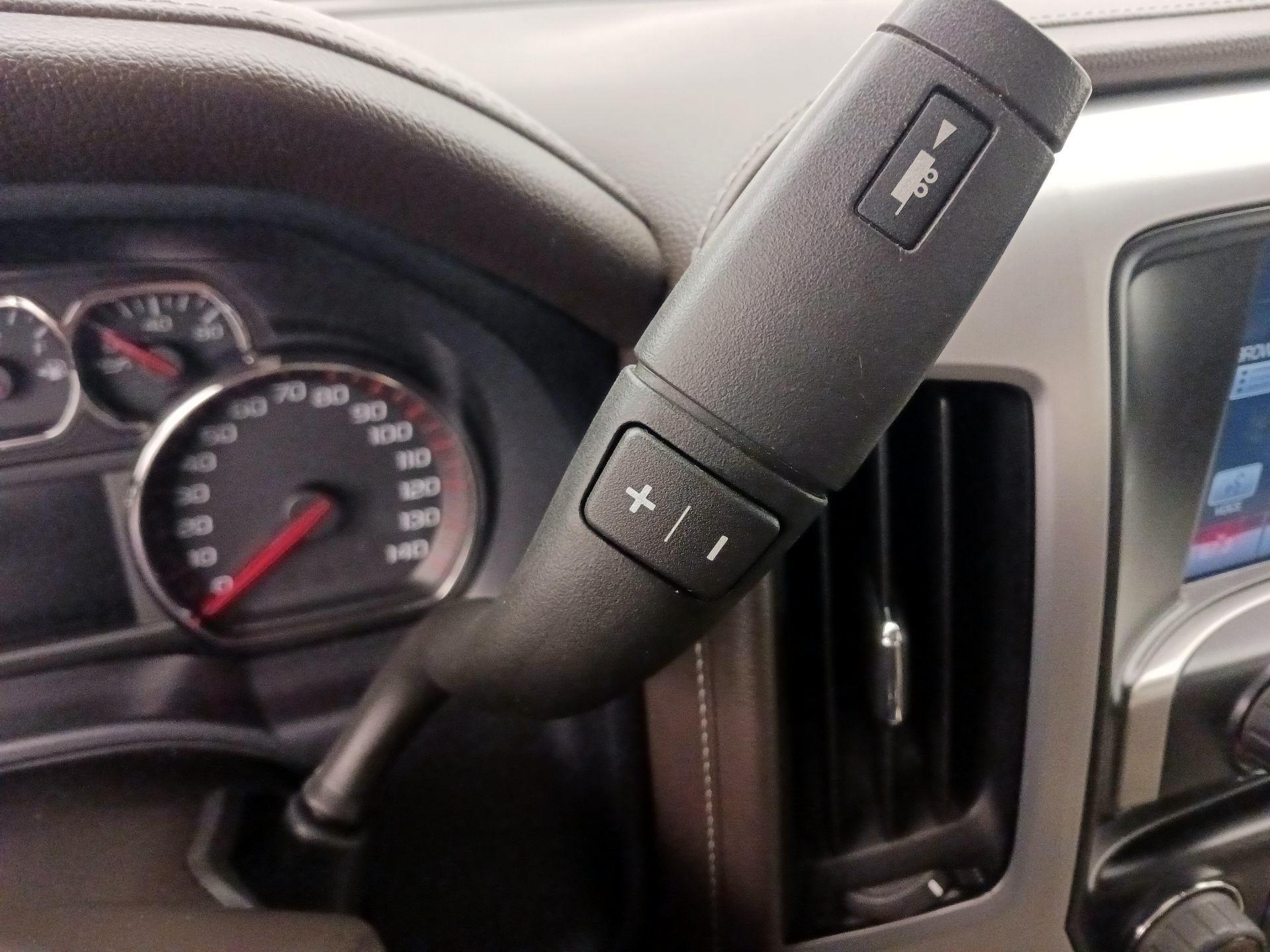 Thumbnail: 2015 GMC Sierra 1500 - 17