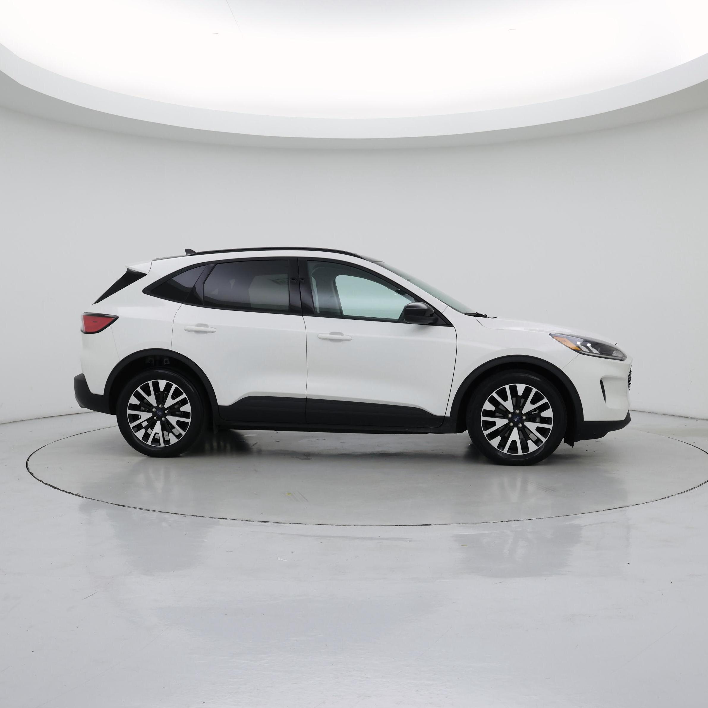 Thumbnail: 2020 Ford Escape - 7