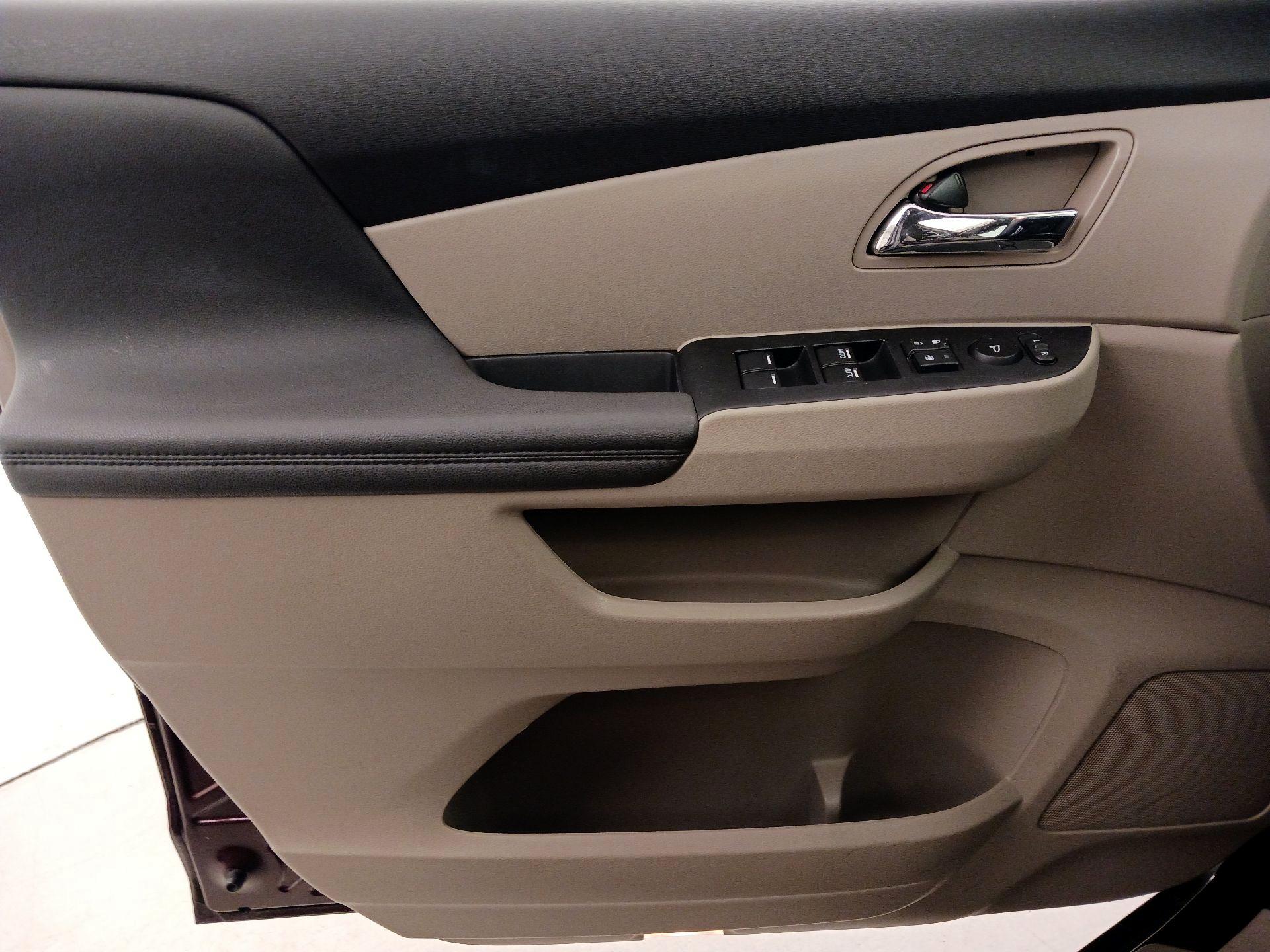 Thumbnail: 2014 Honda Odyssey - 12