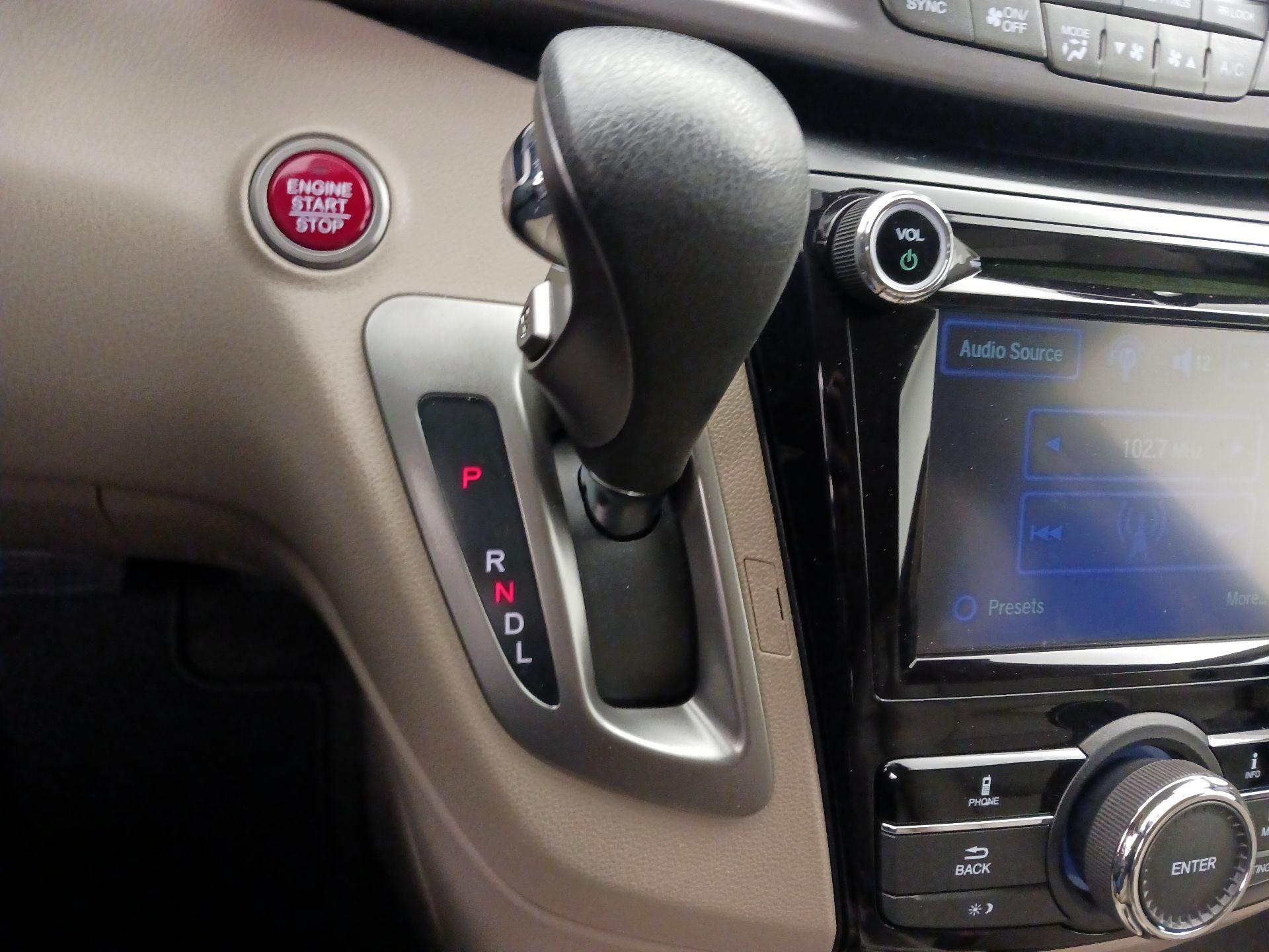 Thumbnail: 2014 Honda Odyssey - 17