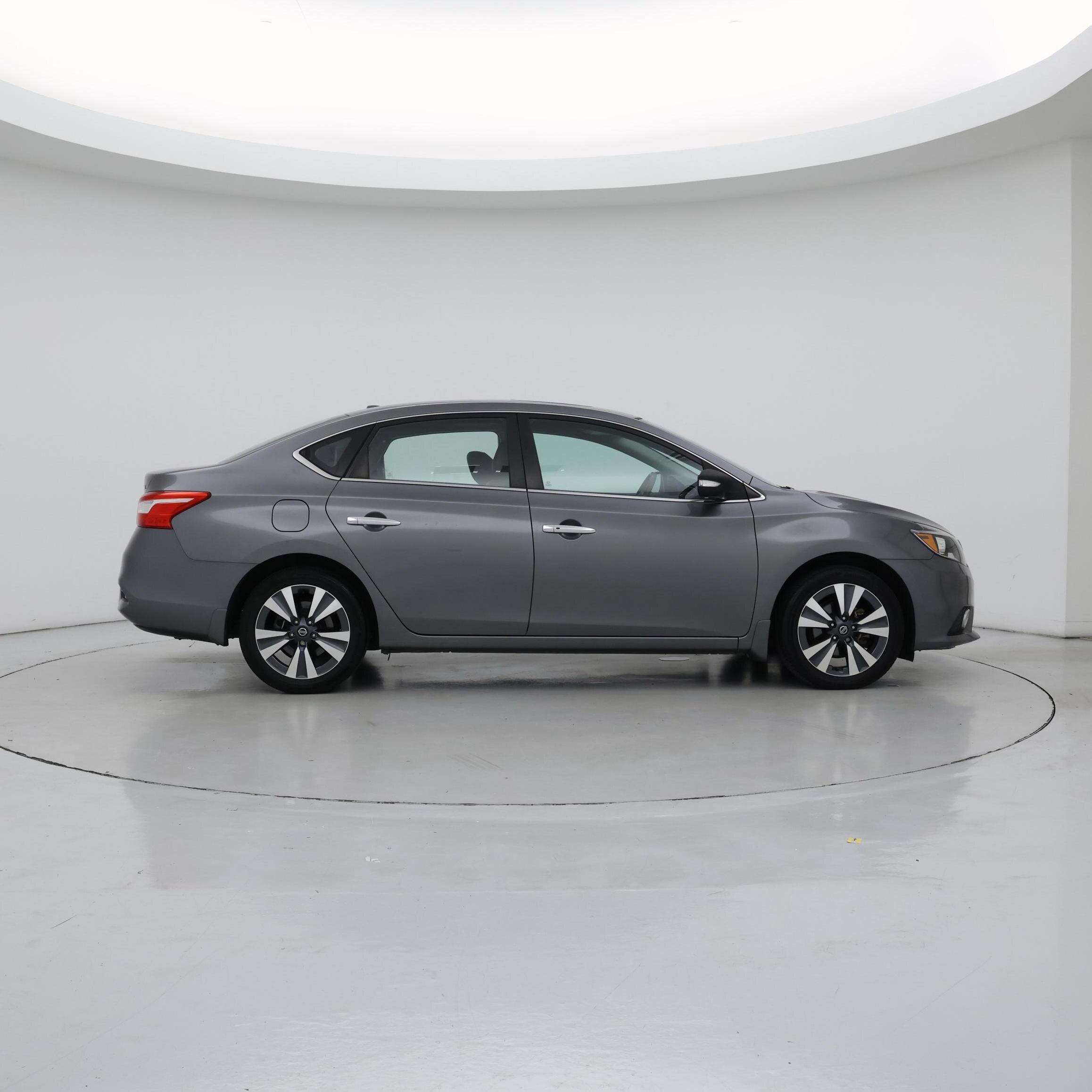 Thumbnail: 2019 Nissan Sentra - 7