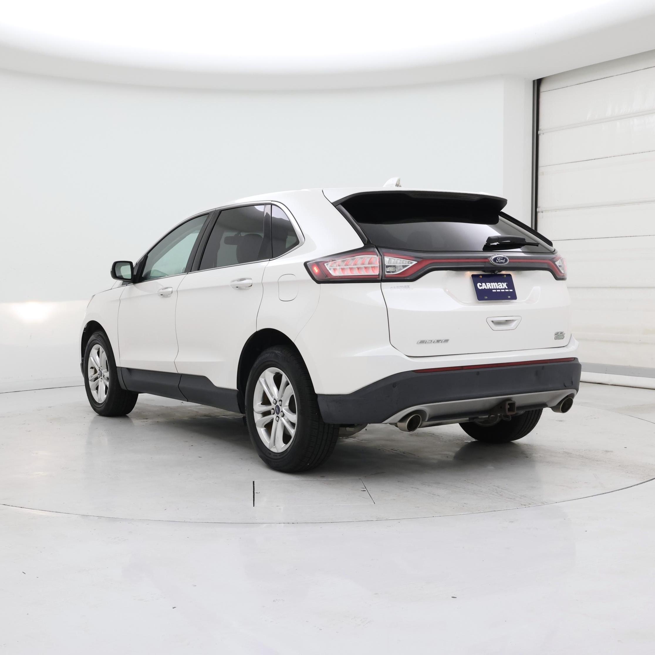 Thumbnail: 2016 Ford Edge - 2
