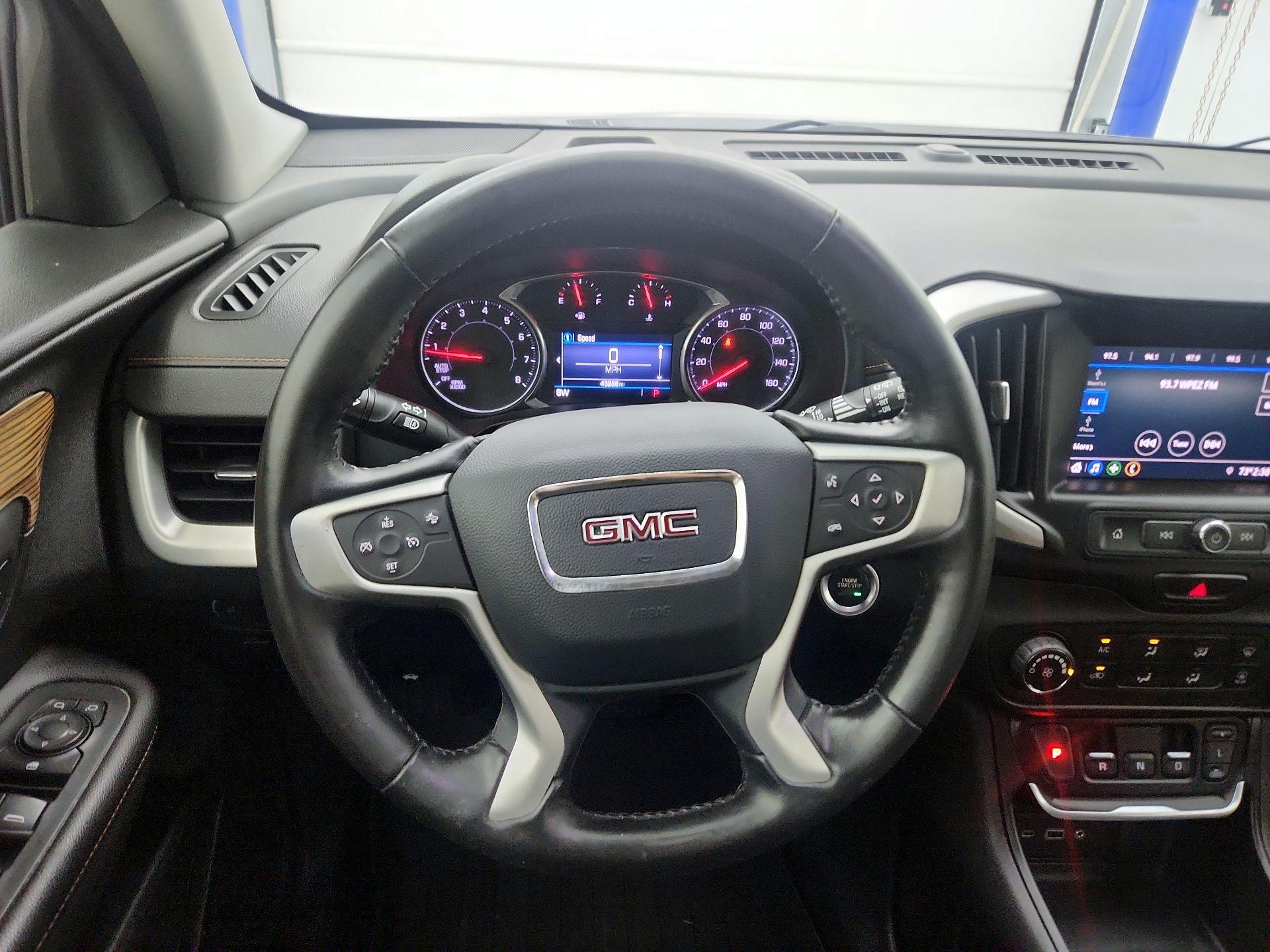 Thumbnail: 2020 GMC Terrain - 10