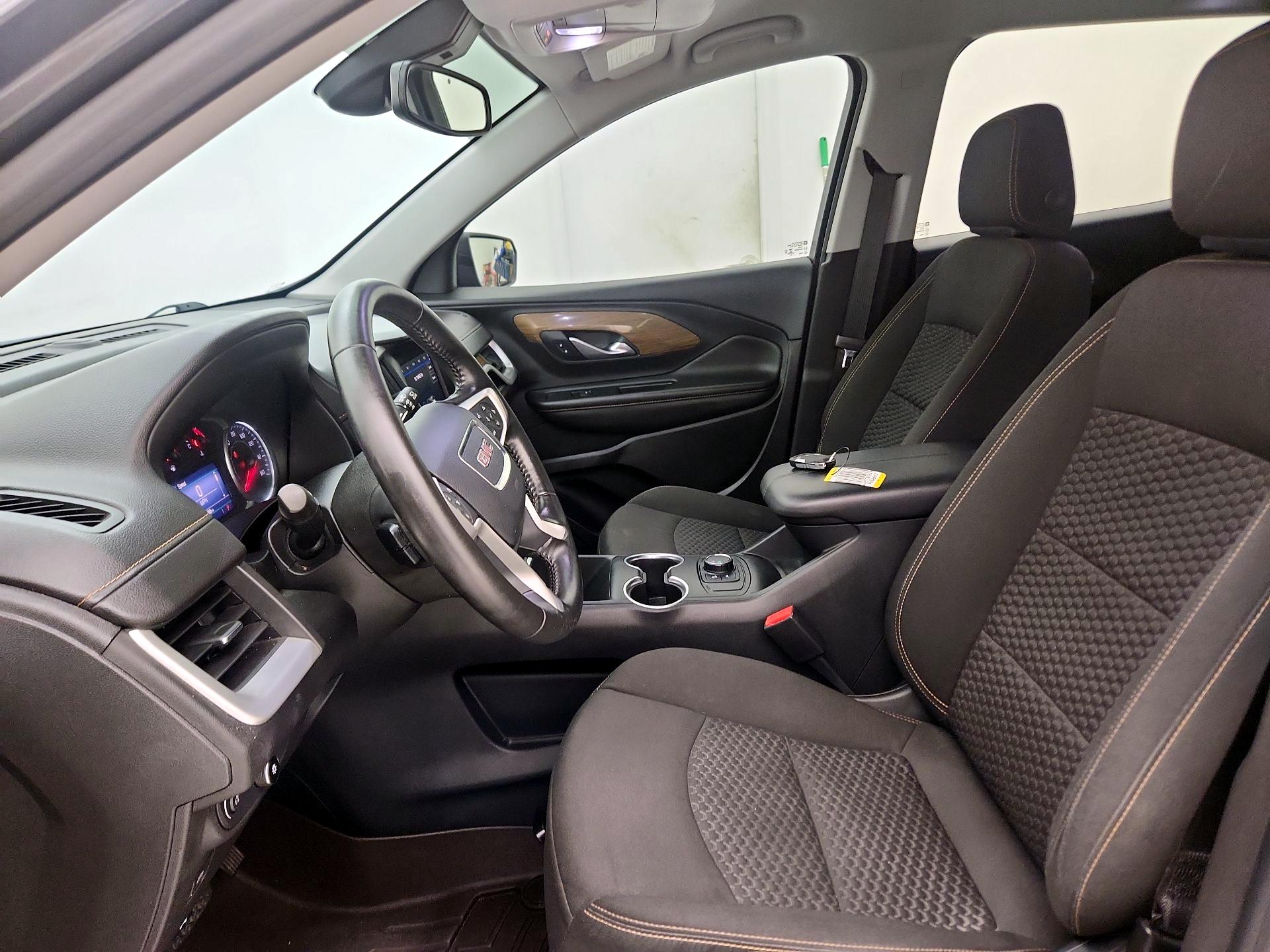 Thumbnail: 2020 GMC Terrain - 11