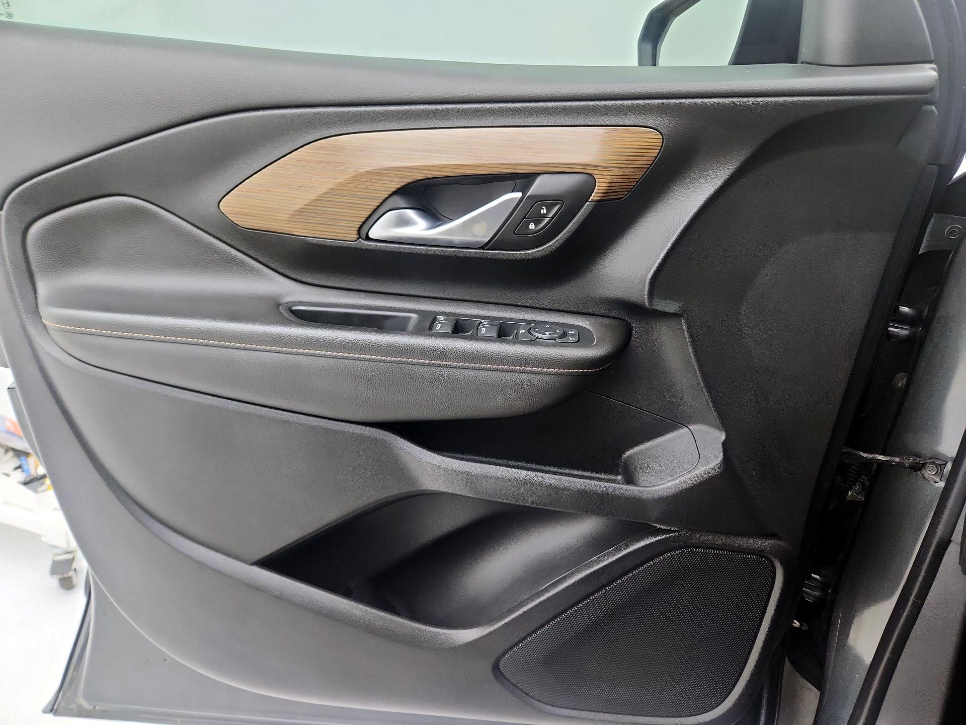 Thumbnail: 2020 GMC Terrain - 12