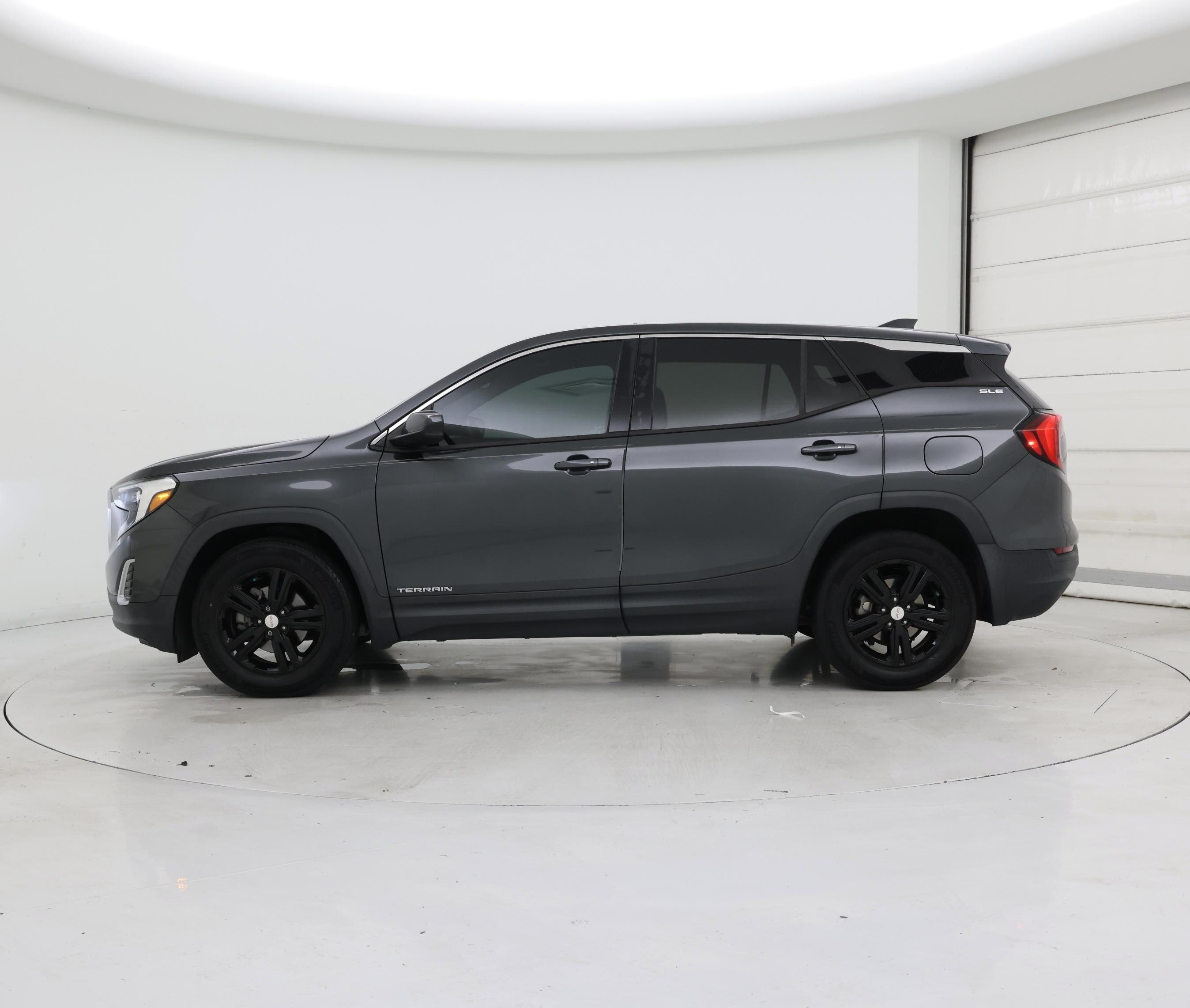 Thumbnail: 2020 GMC Terrain - 3