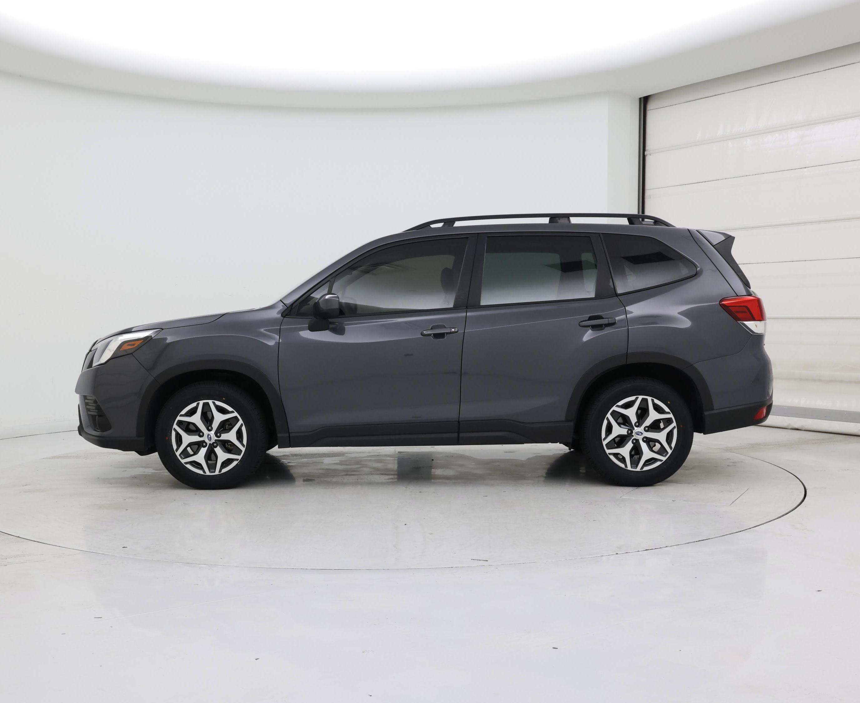 Thumbnail: 2022 Subaru Forester - 3
