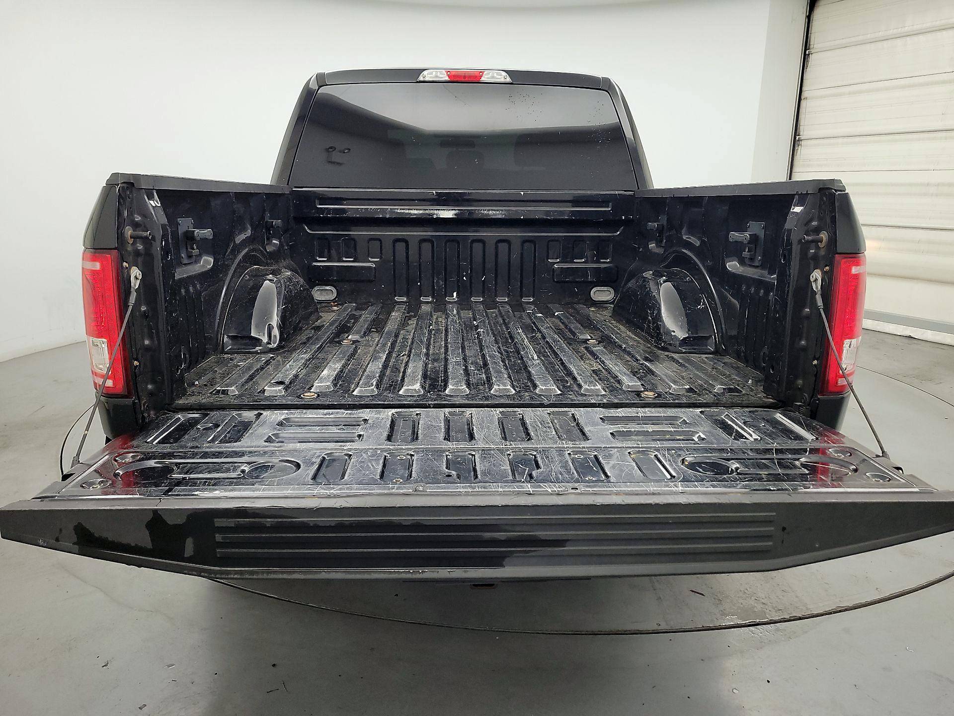 Thumbnail: 2016 Ford F-150 - 20