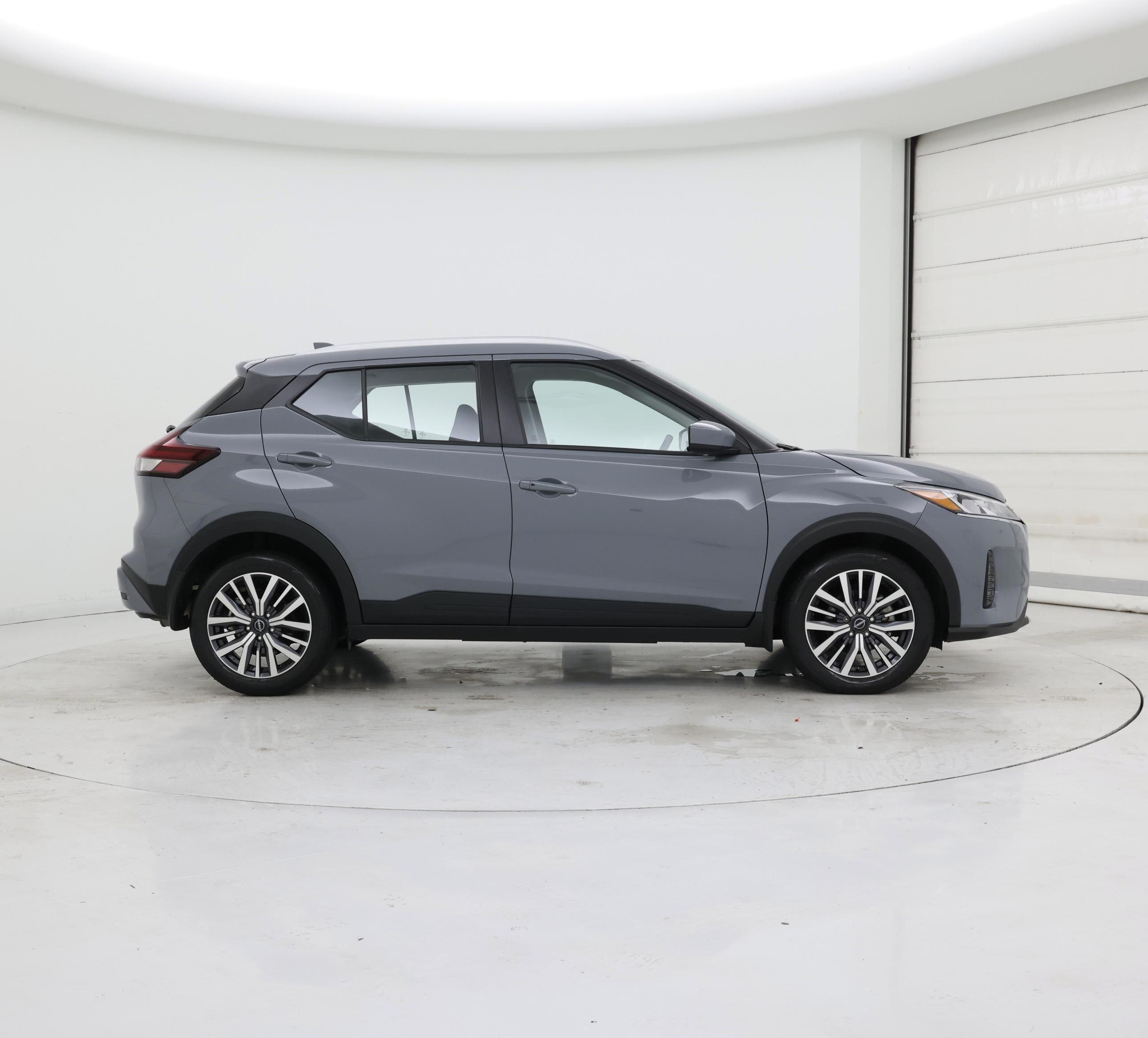 Thumbnail: 2024 Nissan Kicks - 7
