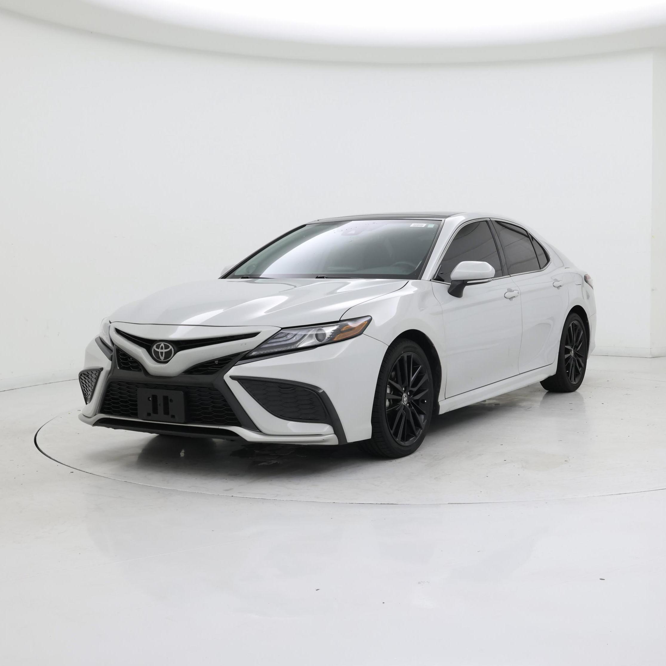Thumbnail: 2023 Toyota Camry - 4
