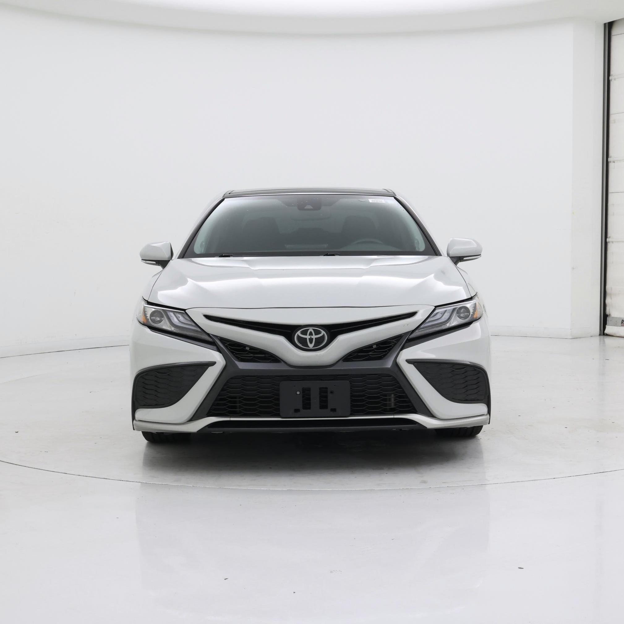 Thumbnail: 2023 Toyota Camry - 5