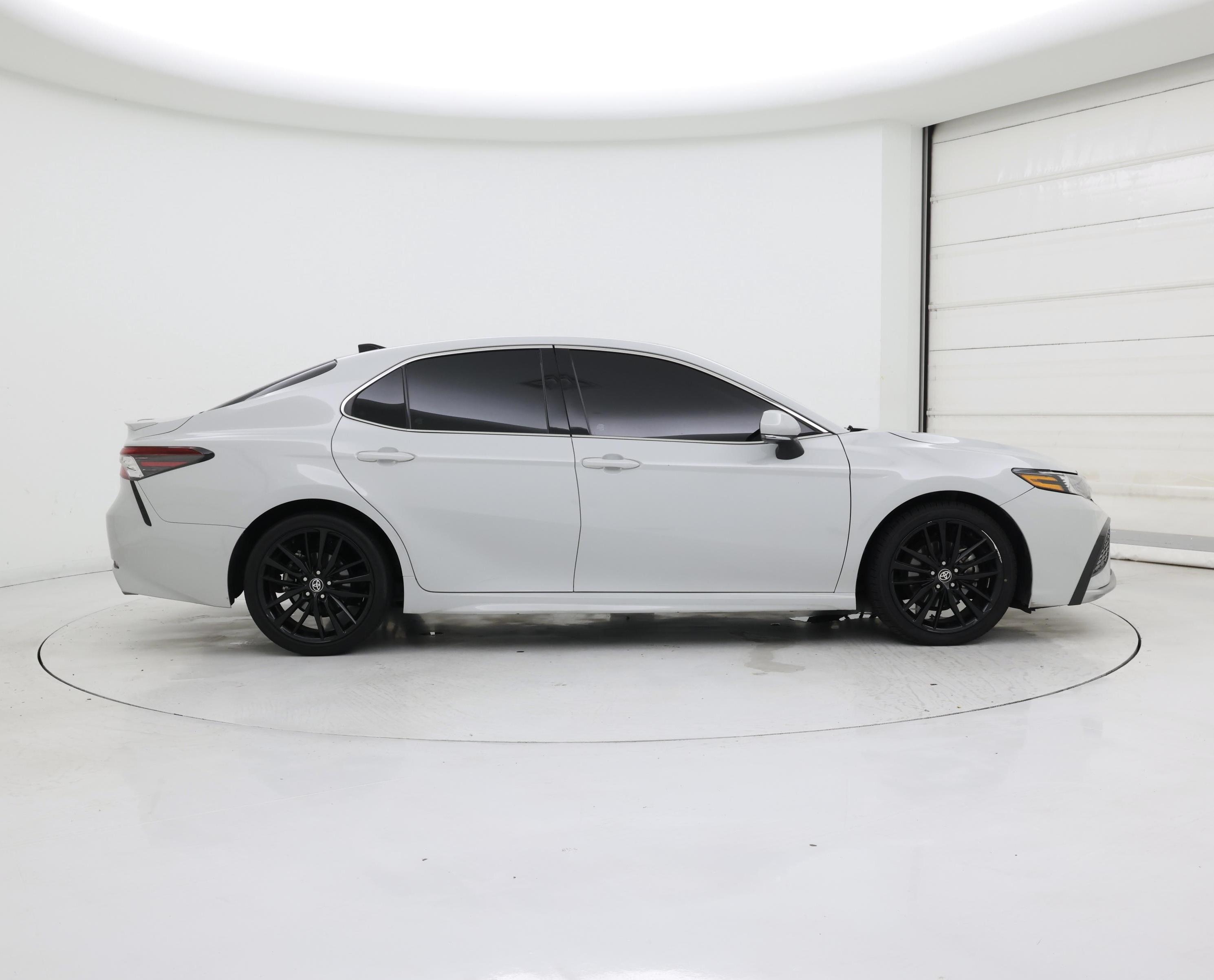 Thumbnail: 2023 Toyota Camry - 7